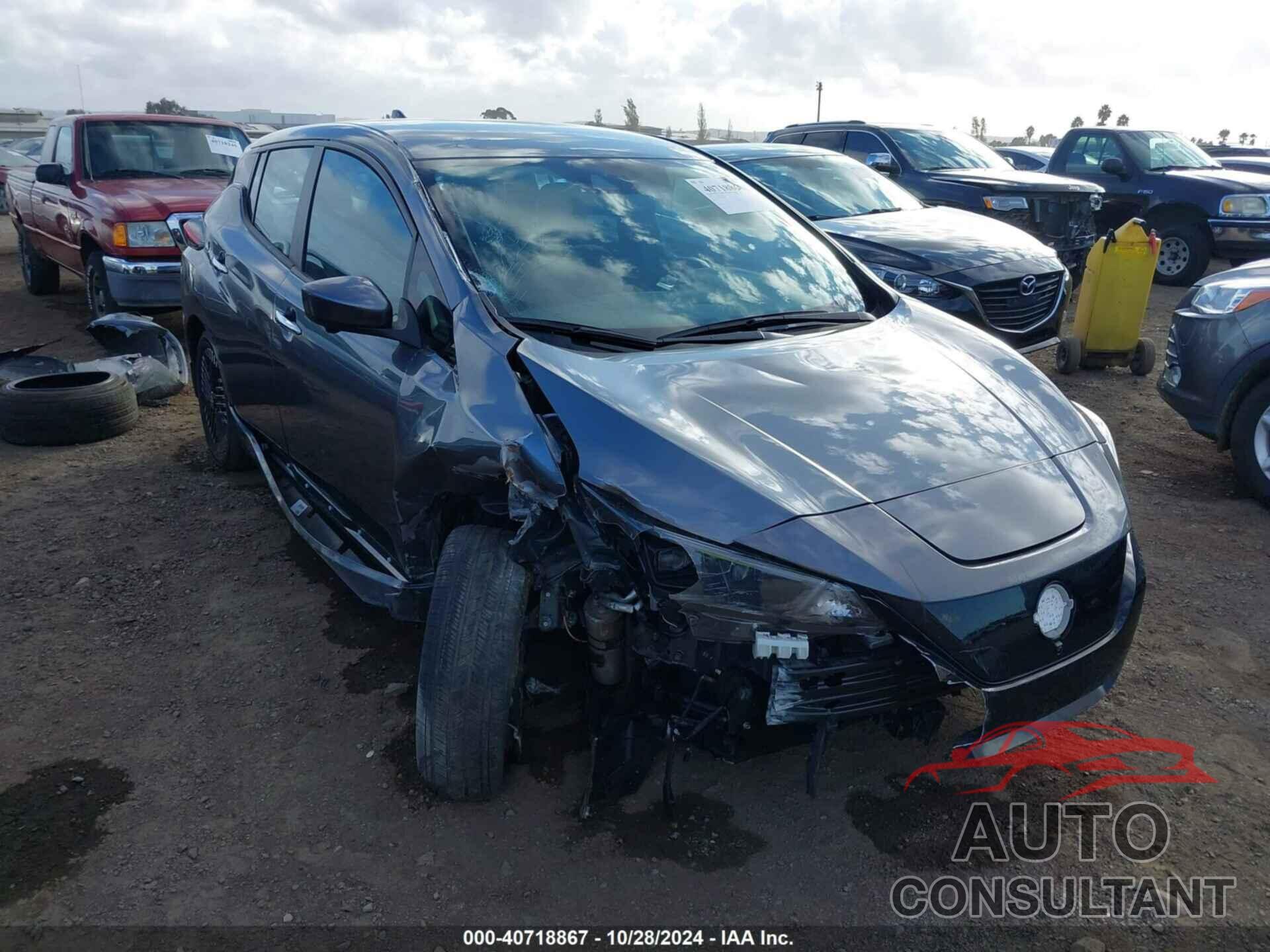 NISSAN LEAF 2024 - 1N4CZ1CV2RC551760