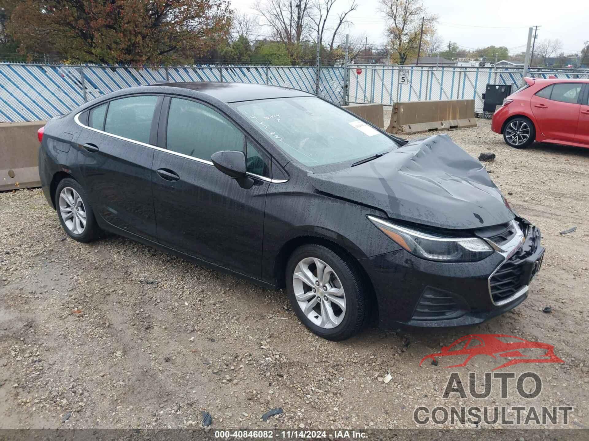 CHEVROLET CRUZE 2019 - 1G1BE5SM0K7146263
