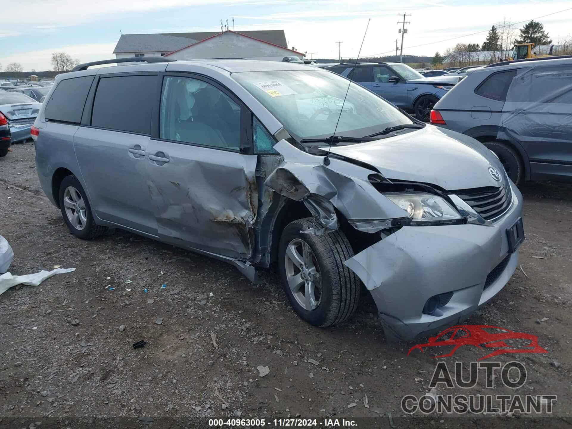 TOYOTA SIENNA 2012 - 5TDKK3DC2CS279266