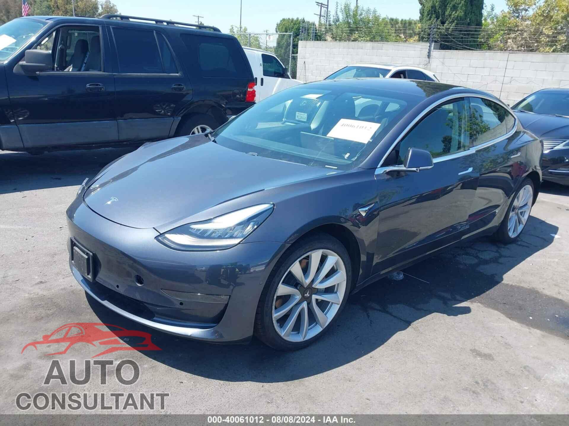 TESLA MODEL 3 2018 - 5YJ3E1EB2JF090821