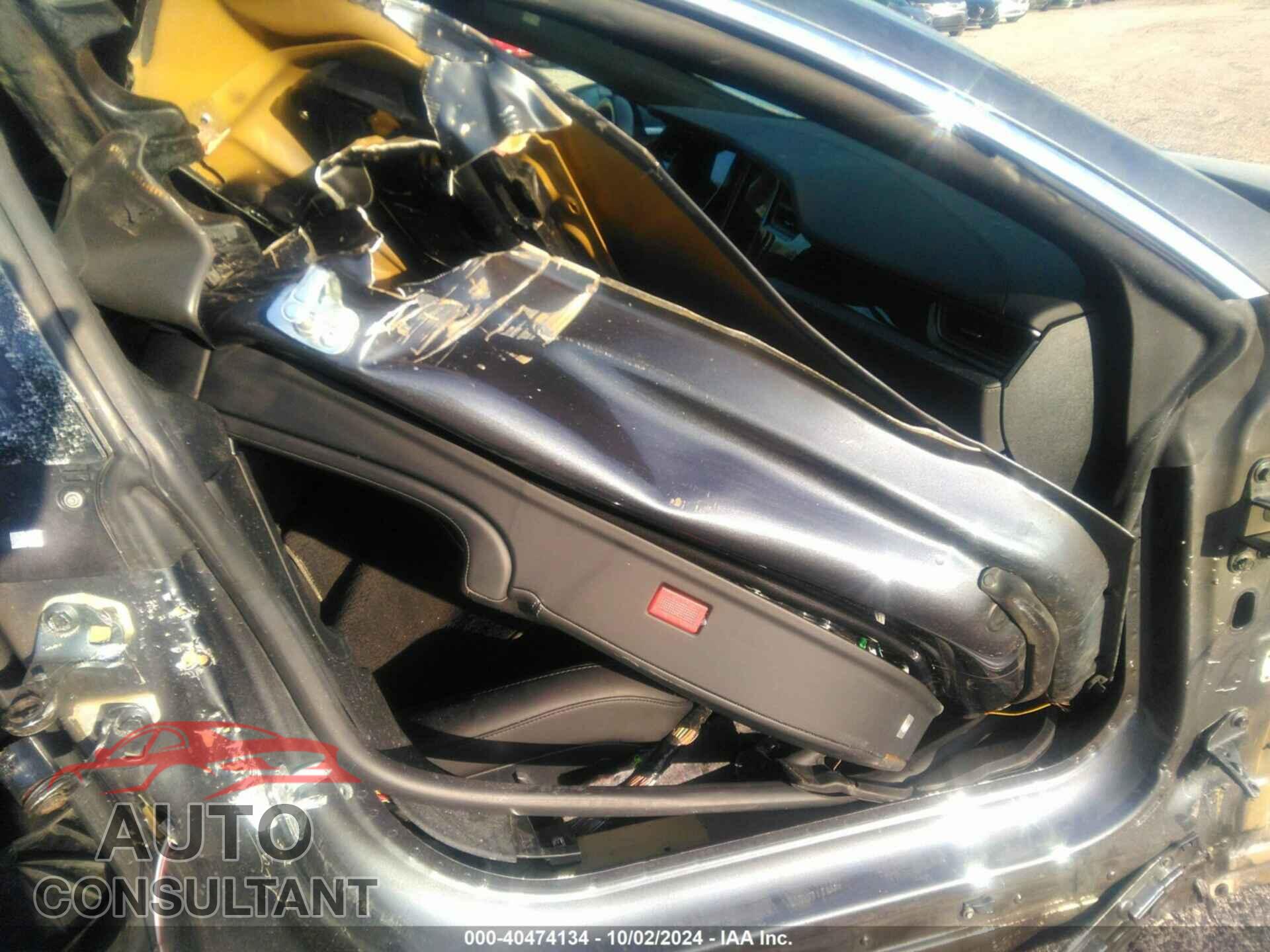 TESLA MODEL S 2018 - 5YJSA1E21JF257659