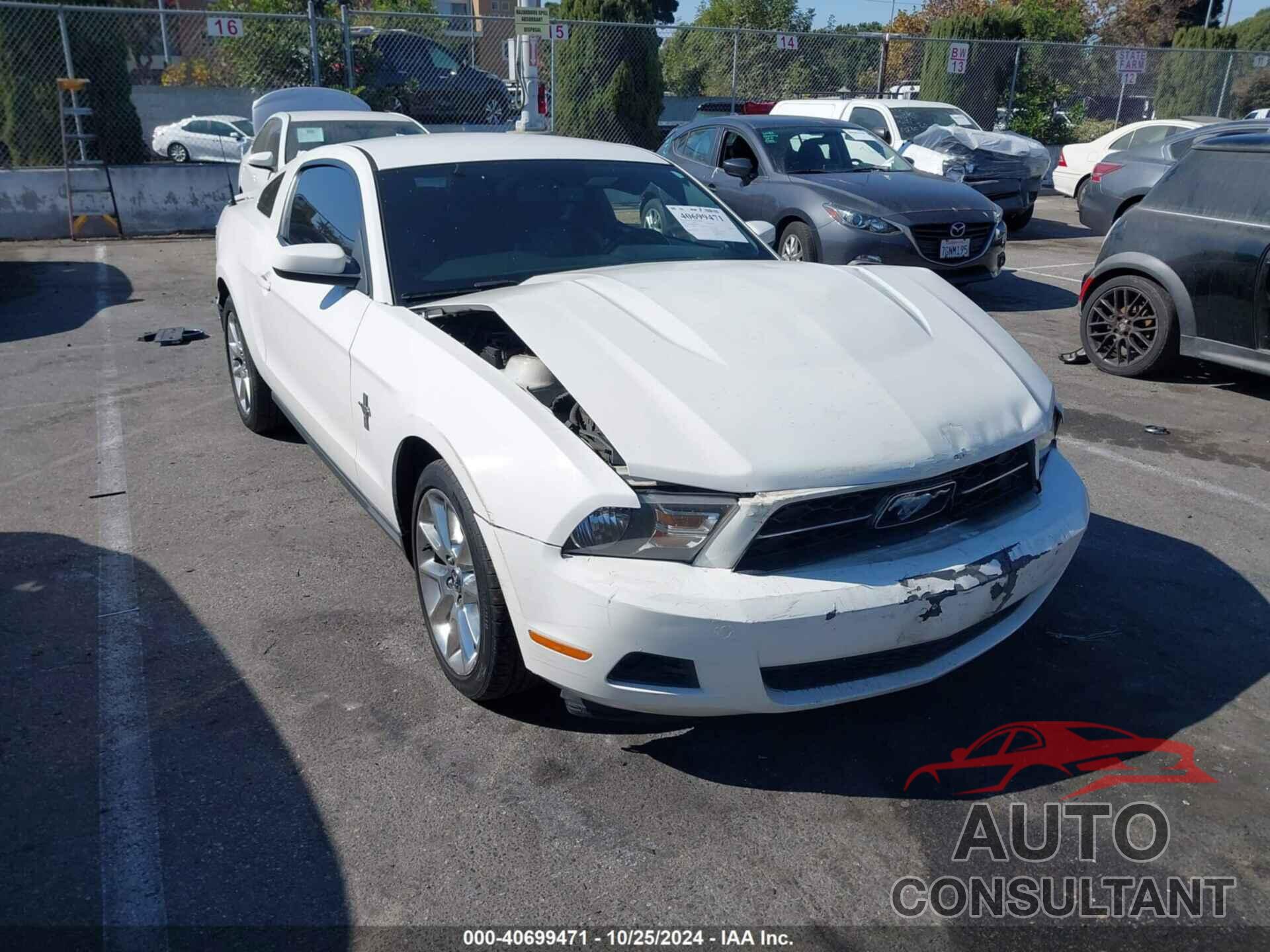 FORD MUSTANG 2011 - 1ZVBP8AM1B5159004