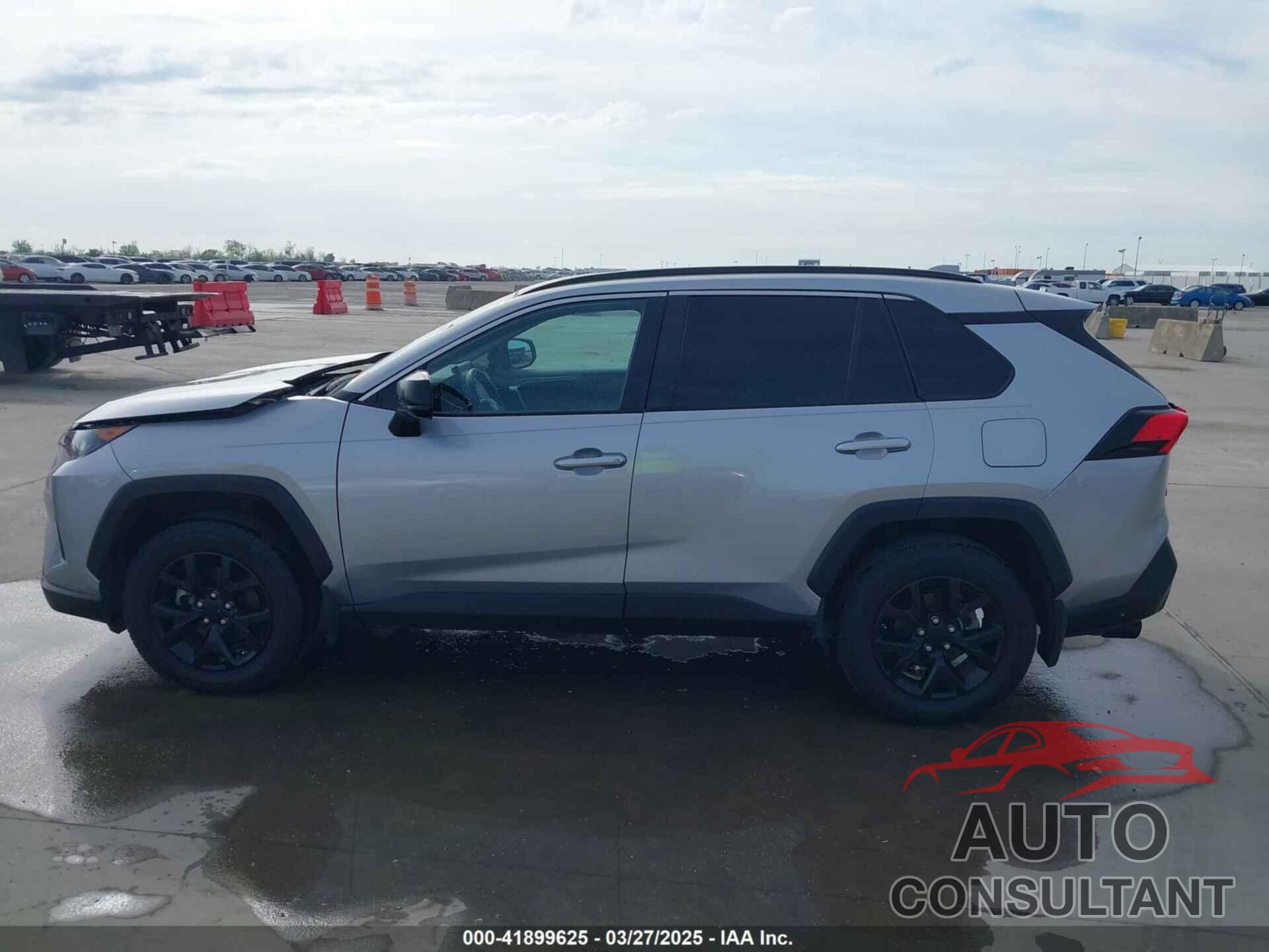 TOYOTA RAV4 2021 - 2T3H1RFV0MC116034