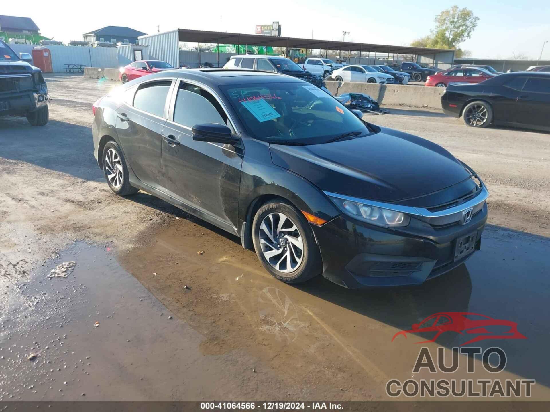 HONDA CIVIC 2017 - 19XFC2F75HE081808