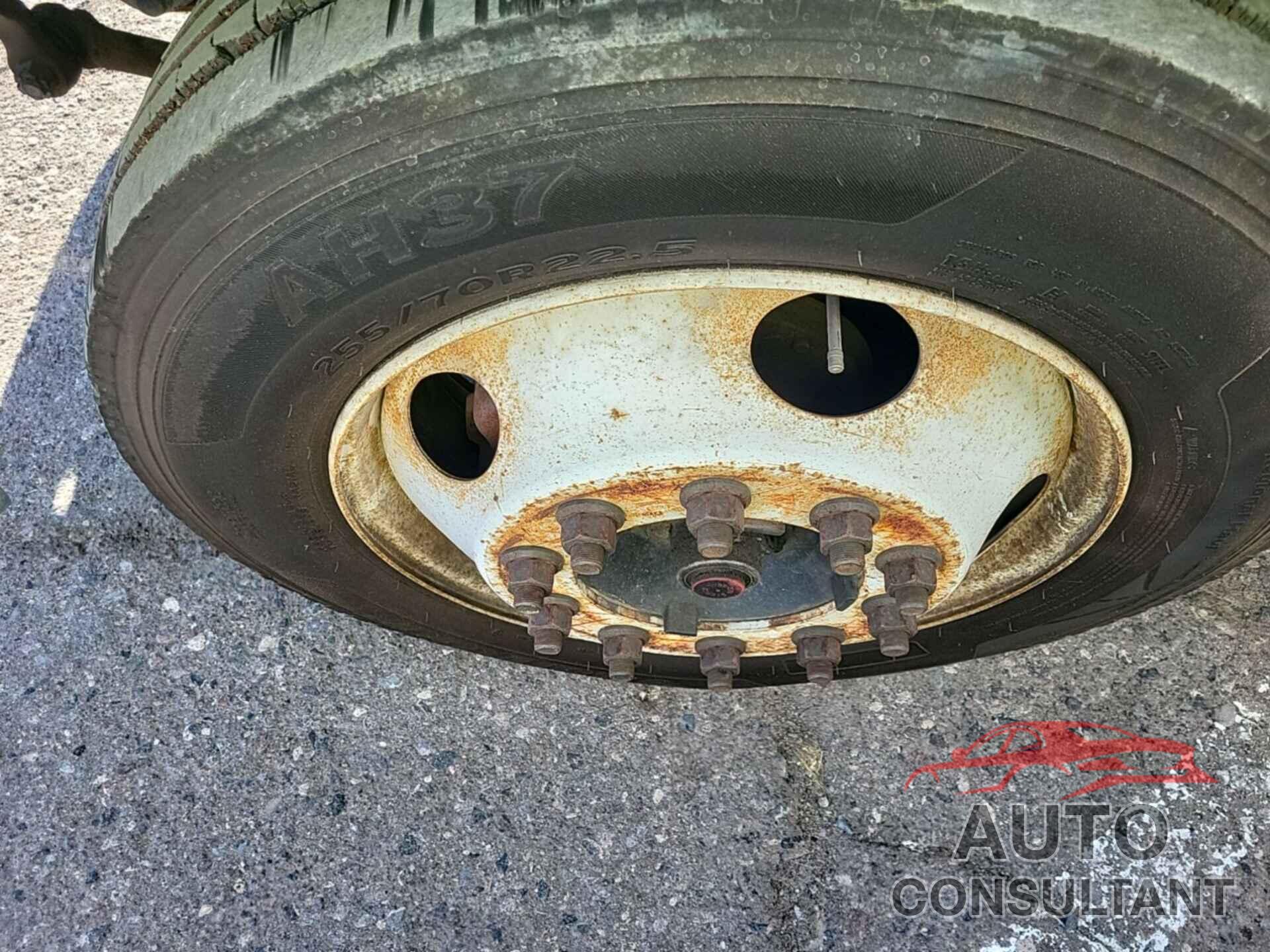 FORD F-650 2010 - 3FRNF6FC8AV242023