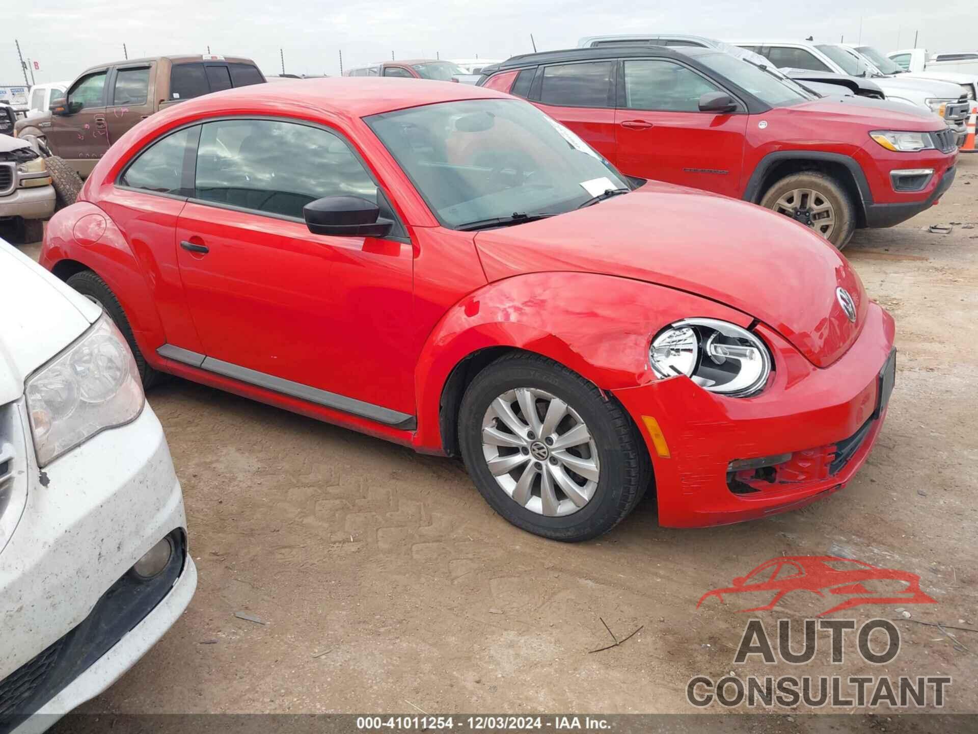 VOLKSWAGEN BEETLE 2013 - 3VWFP7AT4DM631549