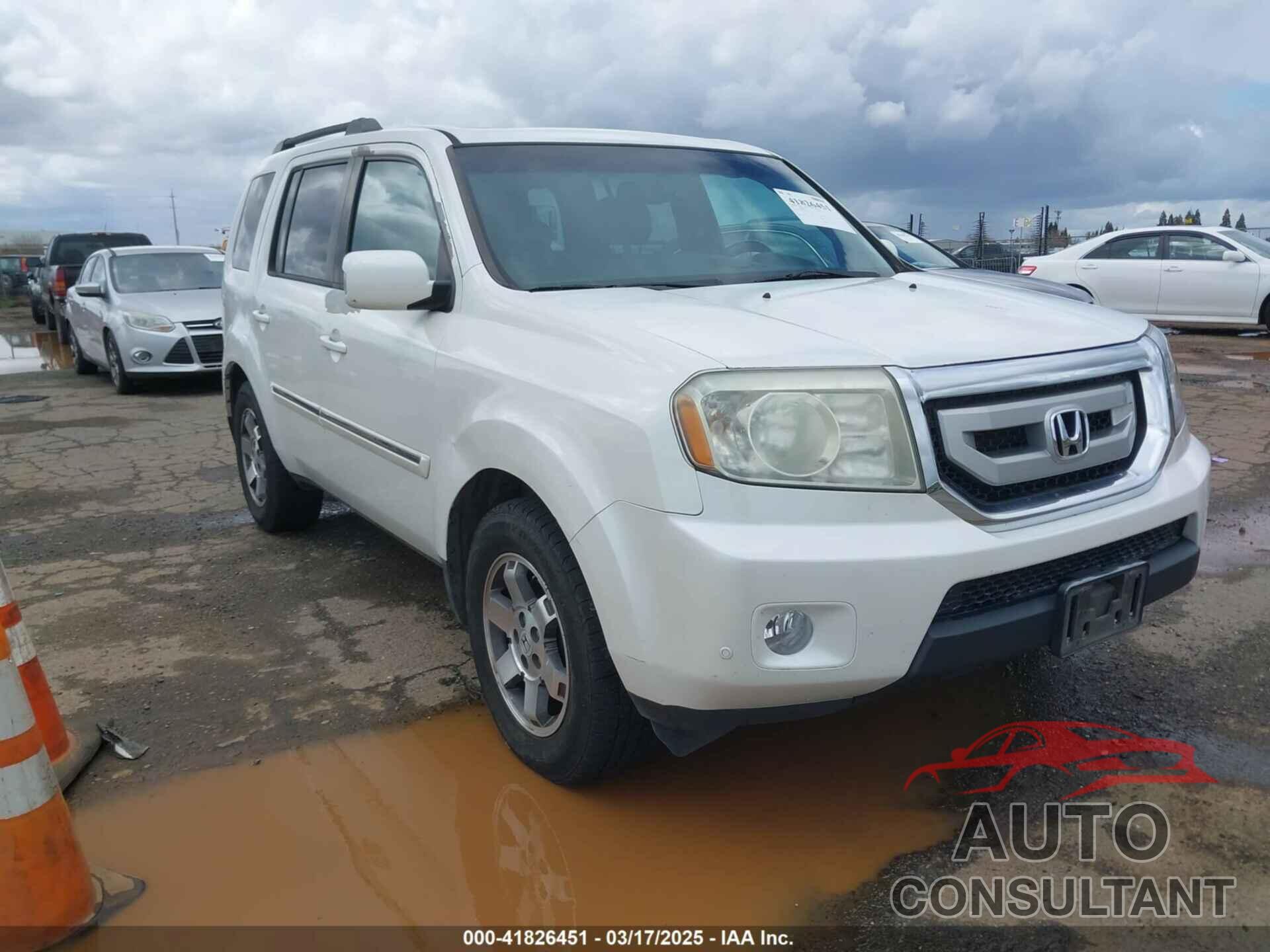 HONDA PILOT 2011 - 5FNYF3H97BB042630