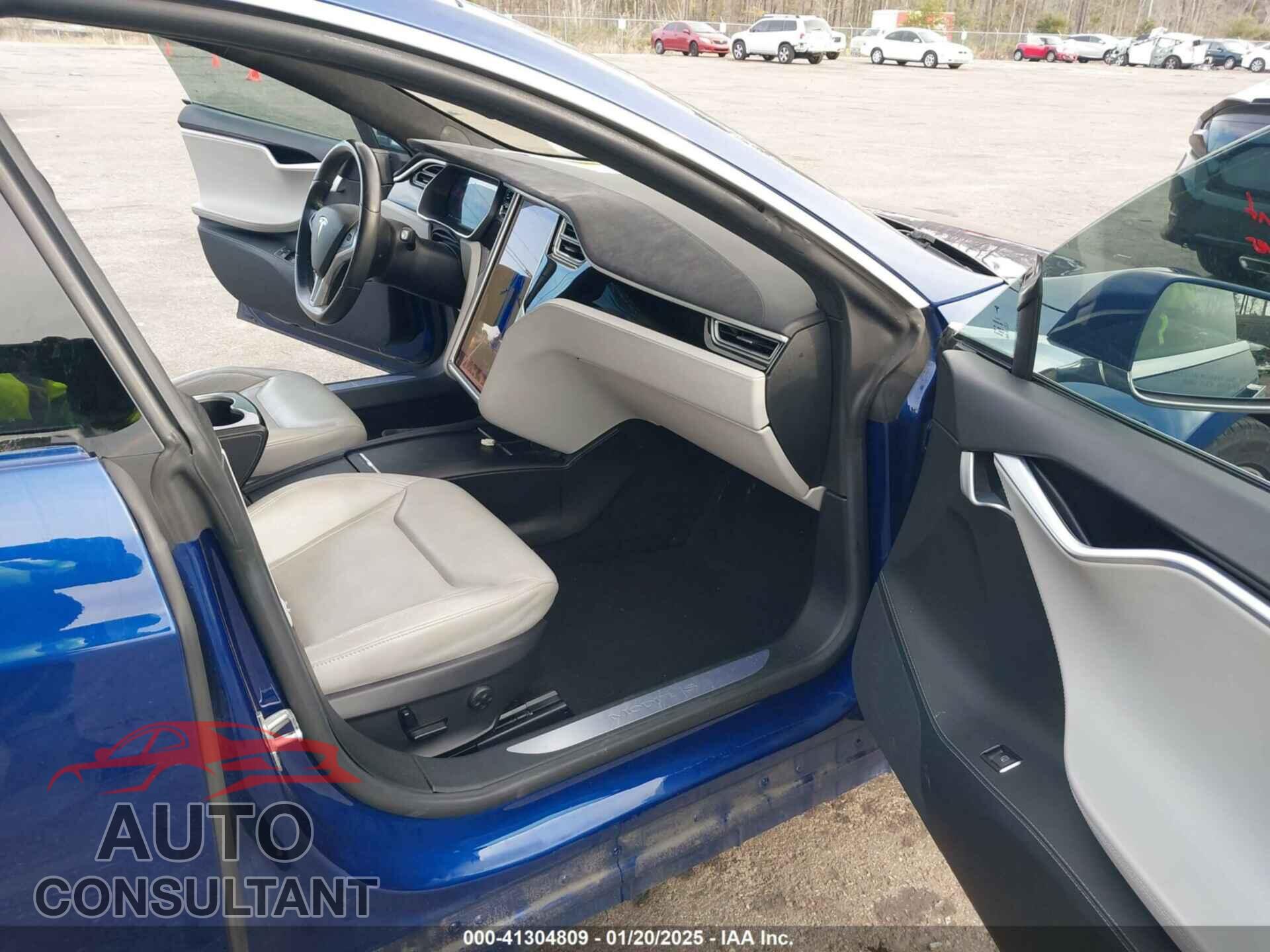 TESLA MODEL S 2015 - 5YJSA1E16FF112339