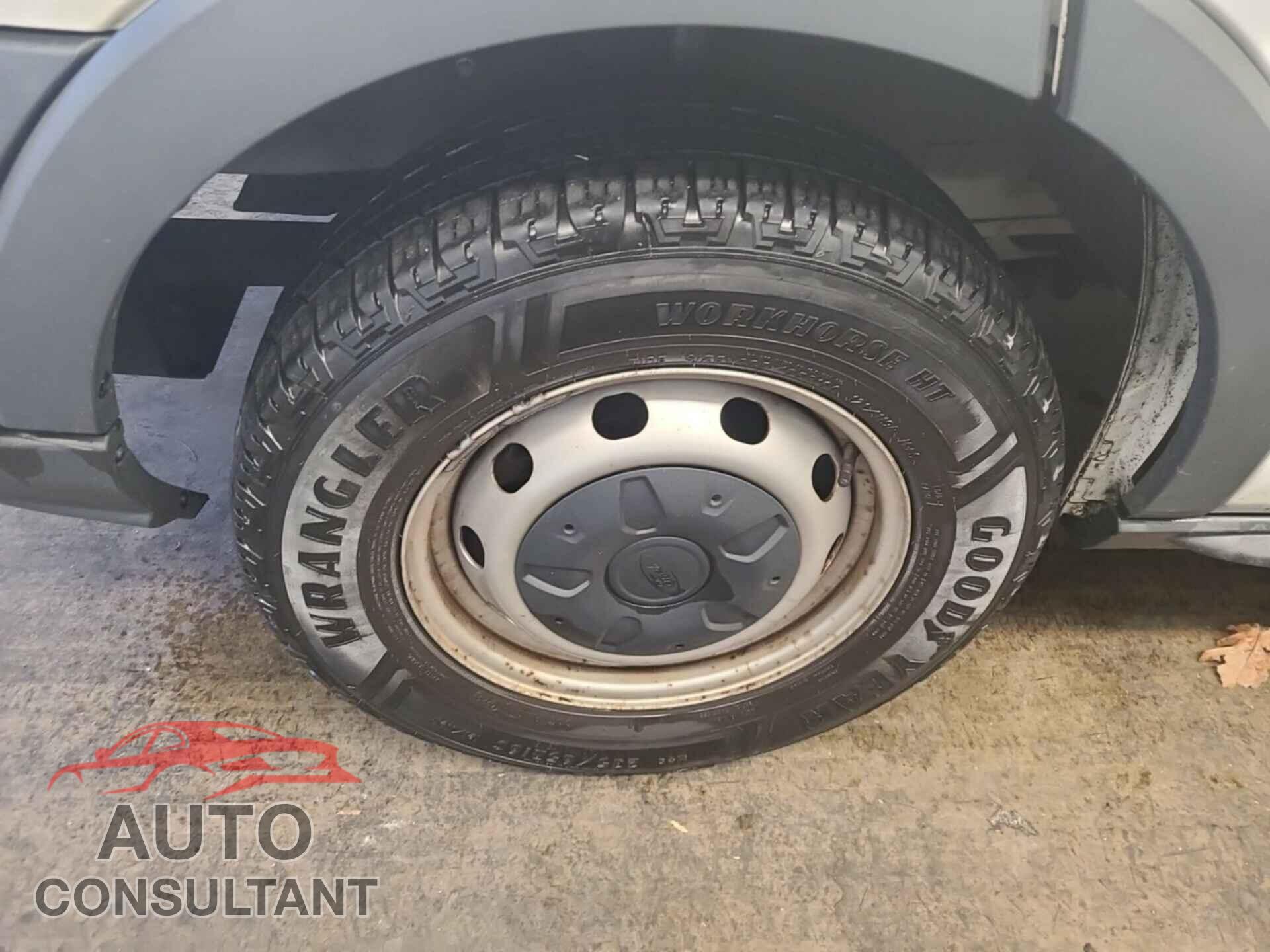 FORD TRANSIT 2017 - 1FTYR1YM1HKA31991