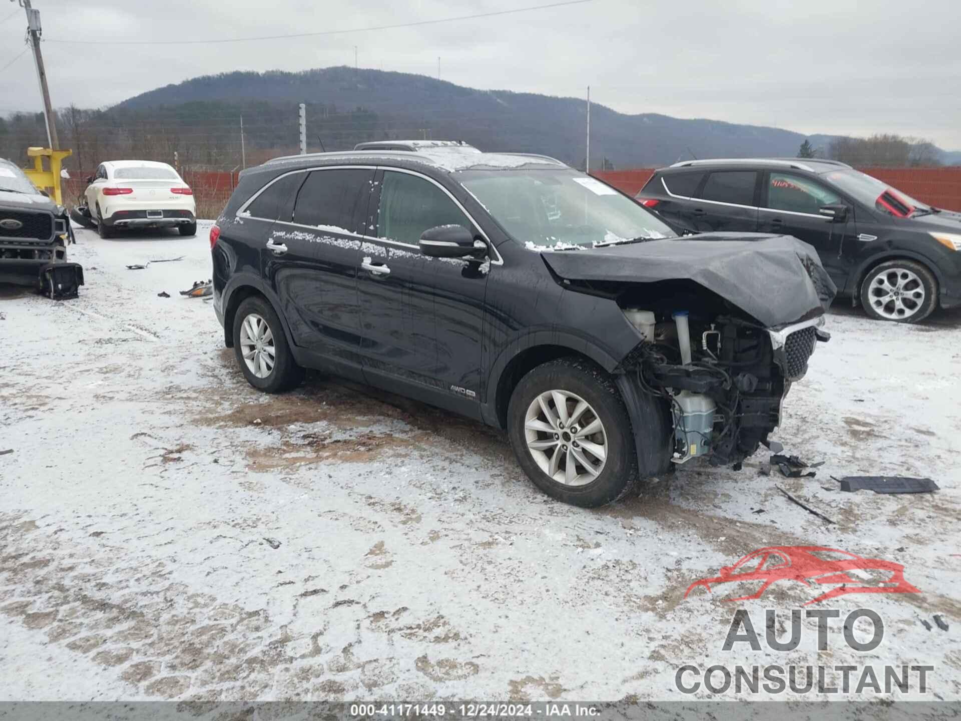 KIA SORENTO 2017 - 5XYPGDA53HG202901