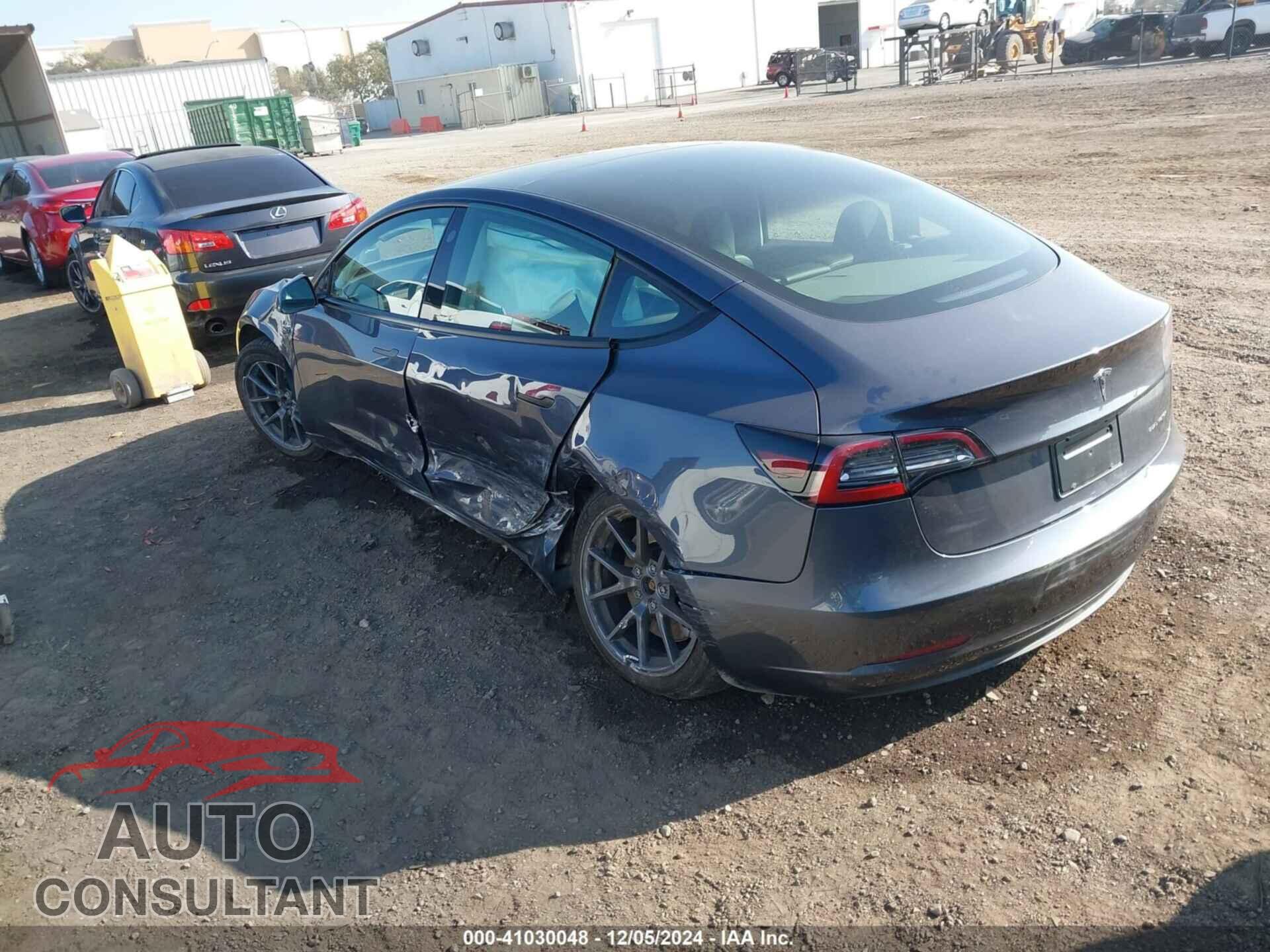 TESLA MODEL 3 2023 - 5YJ3E1EB1PF661319