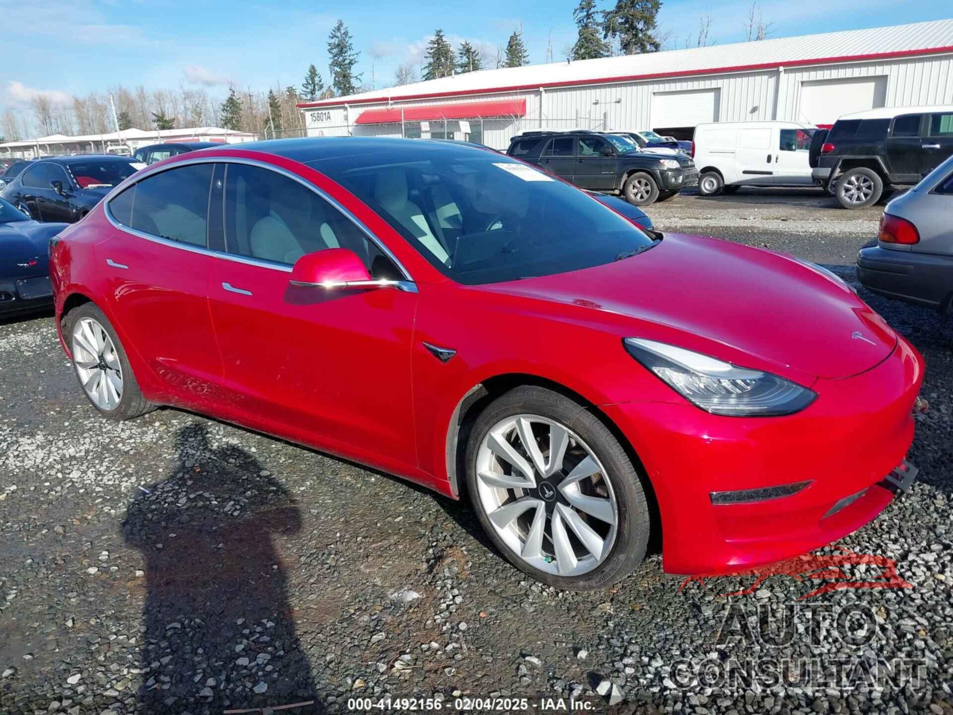 TESLA MODEL 3 2018 - 5YJ3E1EB1JF100724