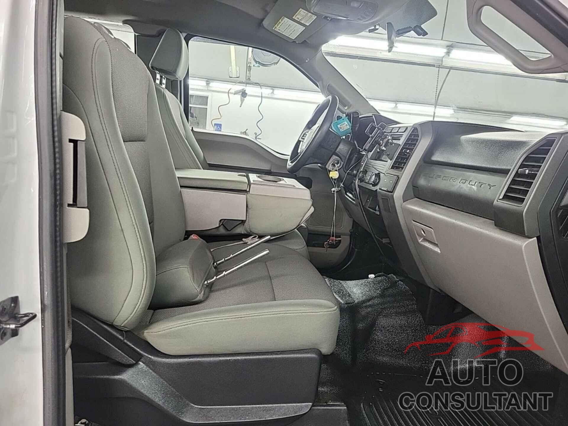 FORD F250 2017 - 1FT7X2B68HEC33260