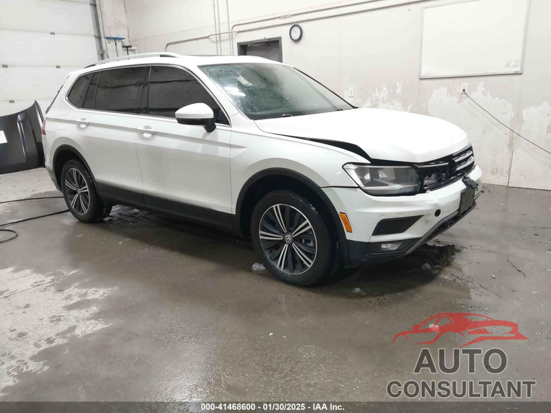 VOLKSWAGEN TIGUAN 2019 - 3VV2B7AX2KM044641