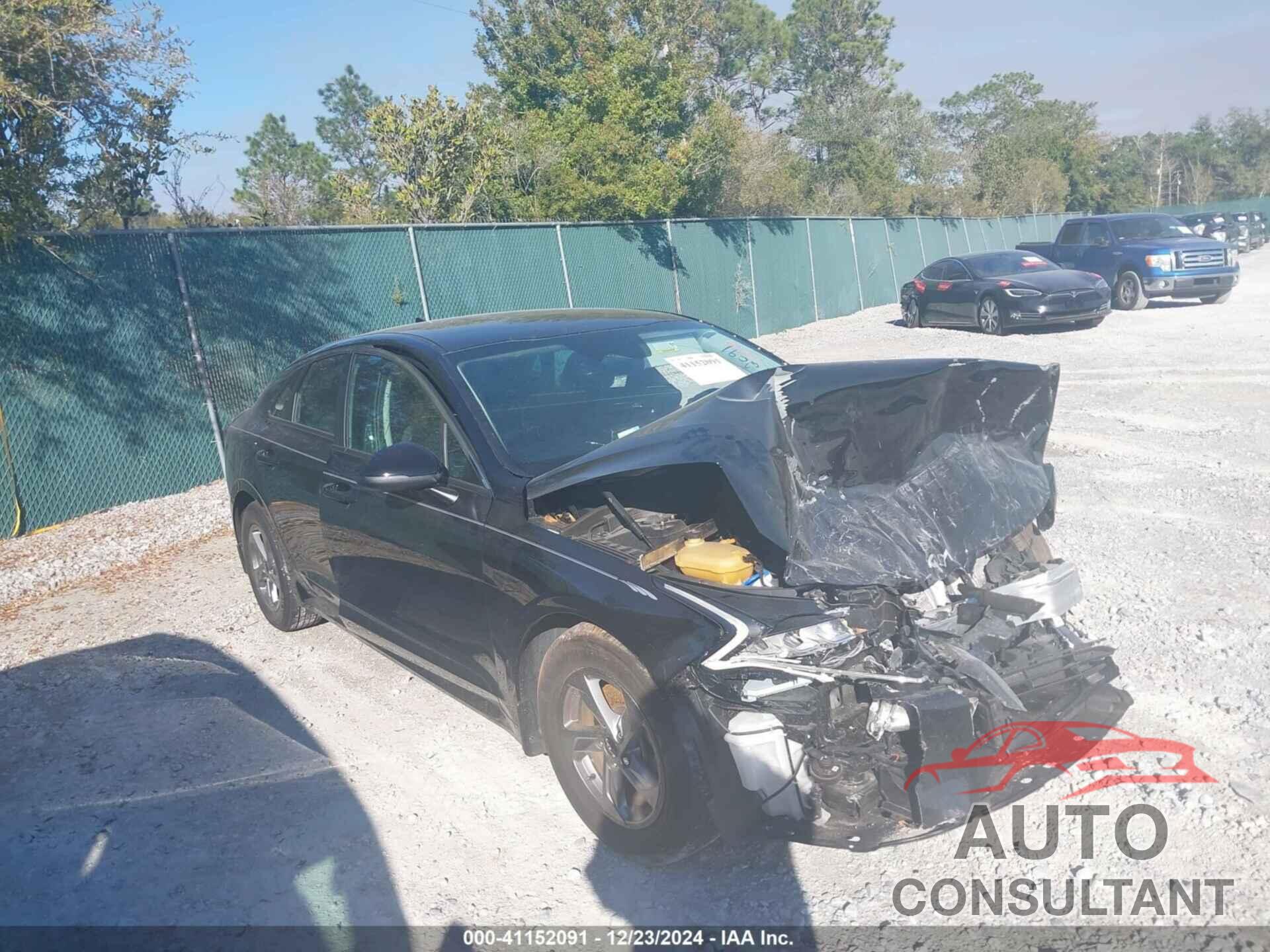 KIA K5 2024 - 5XXG14J25RG254155