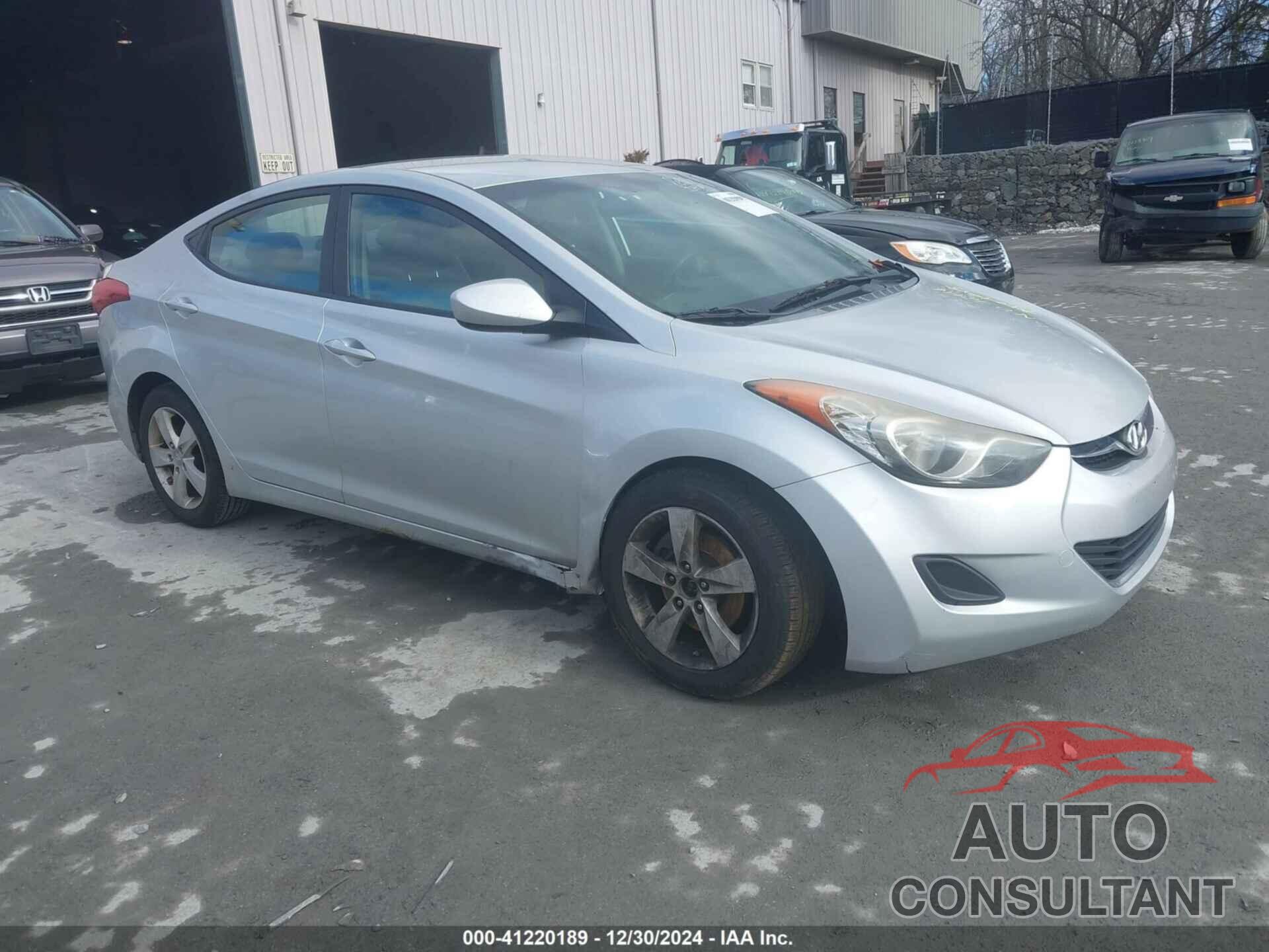 HYUNDAI ELANTRA 2011 - KMHDH4AEXBU136798