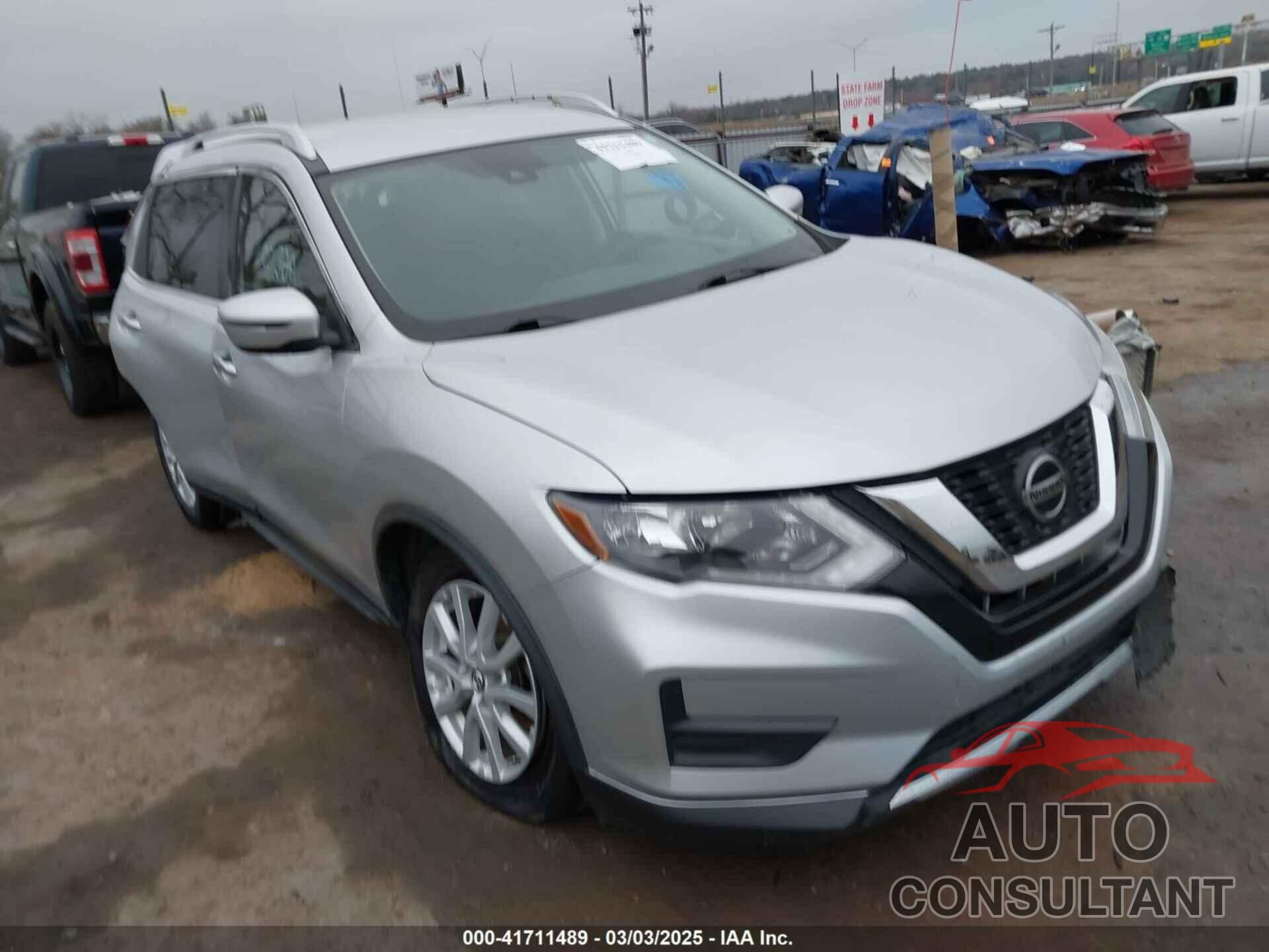 NISSAN ROGUE 2019 - KNMAT2MV8KP541384