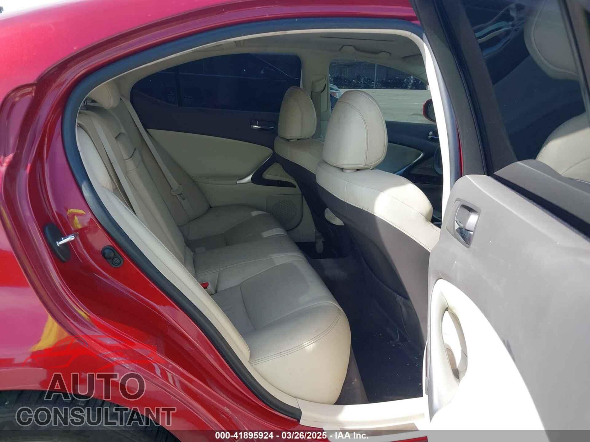 LEXUS IS 250 2011 - JTHBF5C2XB5135251