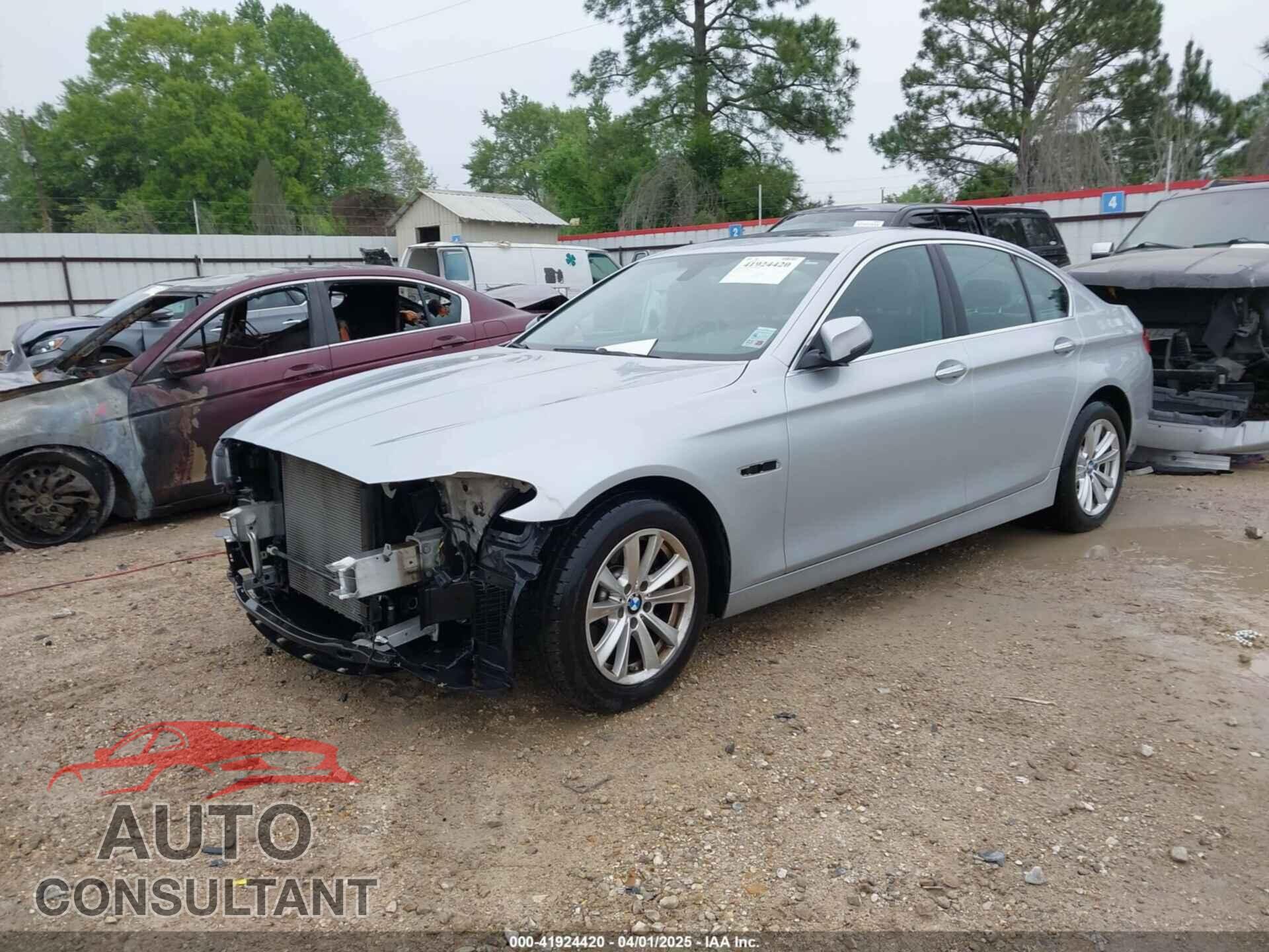 BMW 528I 2014 - WBA5A5C55ED509148