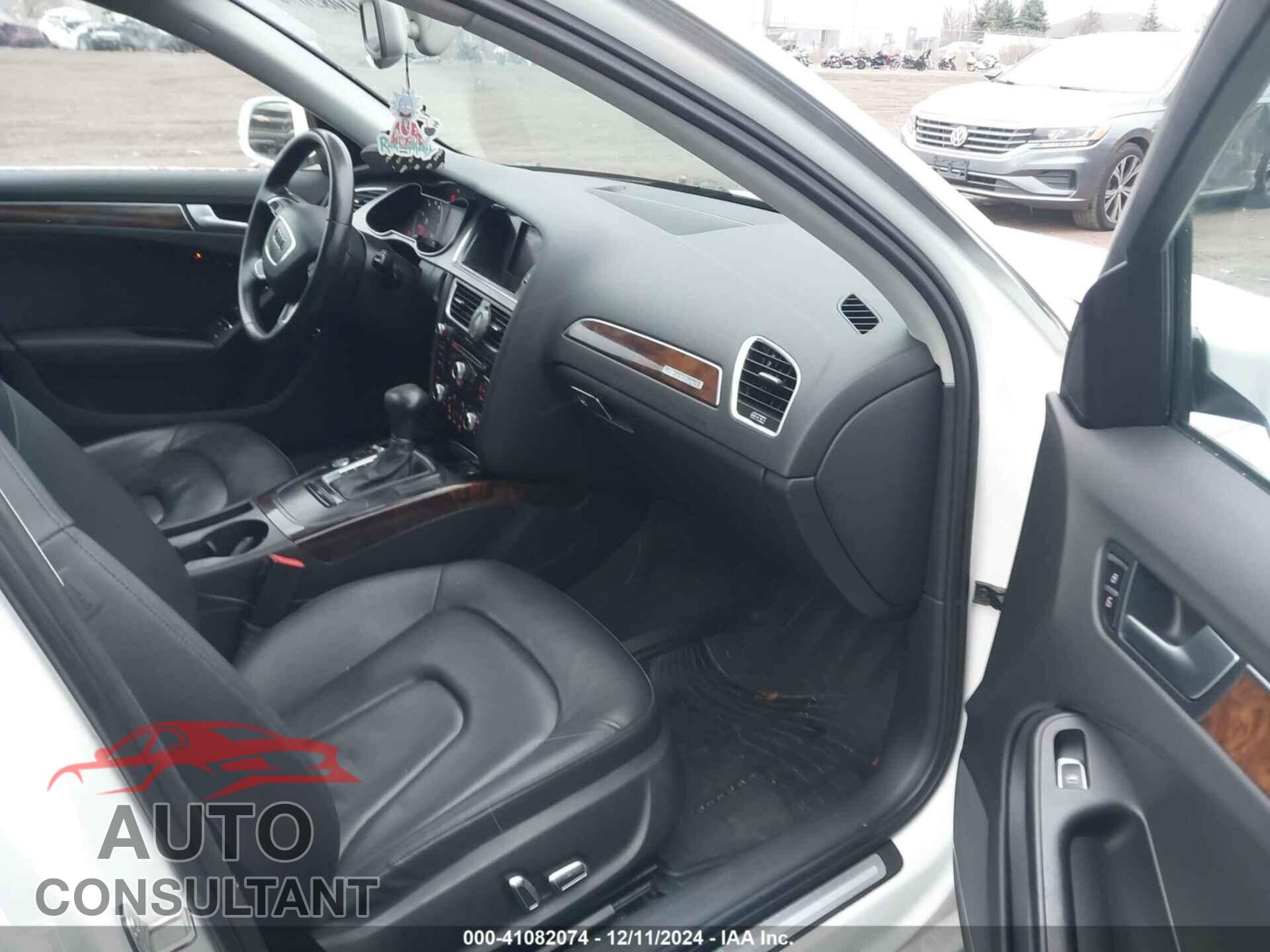 AUDI A4 2013 - WAUFFAFL7DN016945