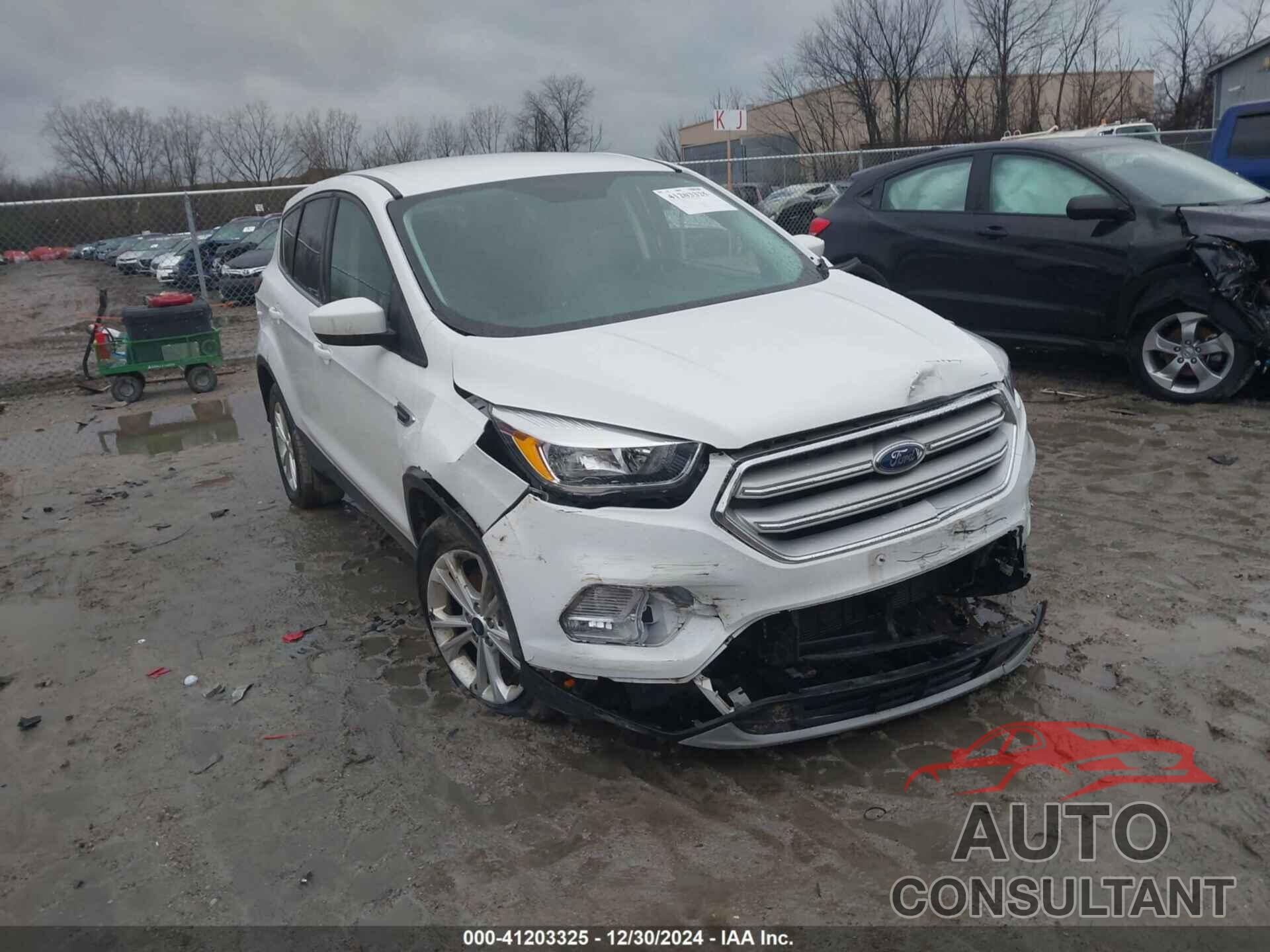 FORD ESCAPE 2019 - 1FMCU9GD6KUA60418