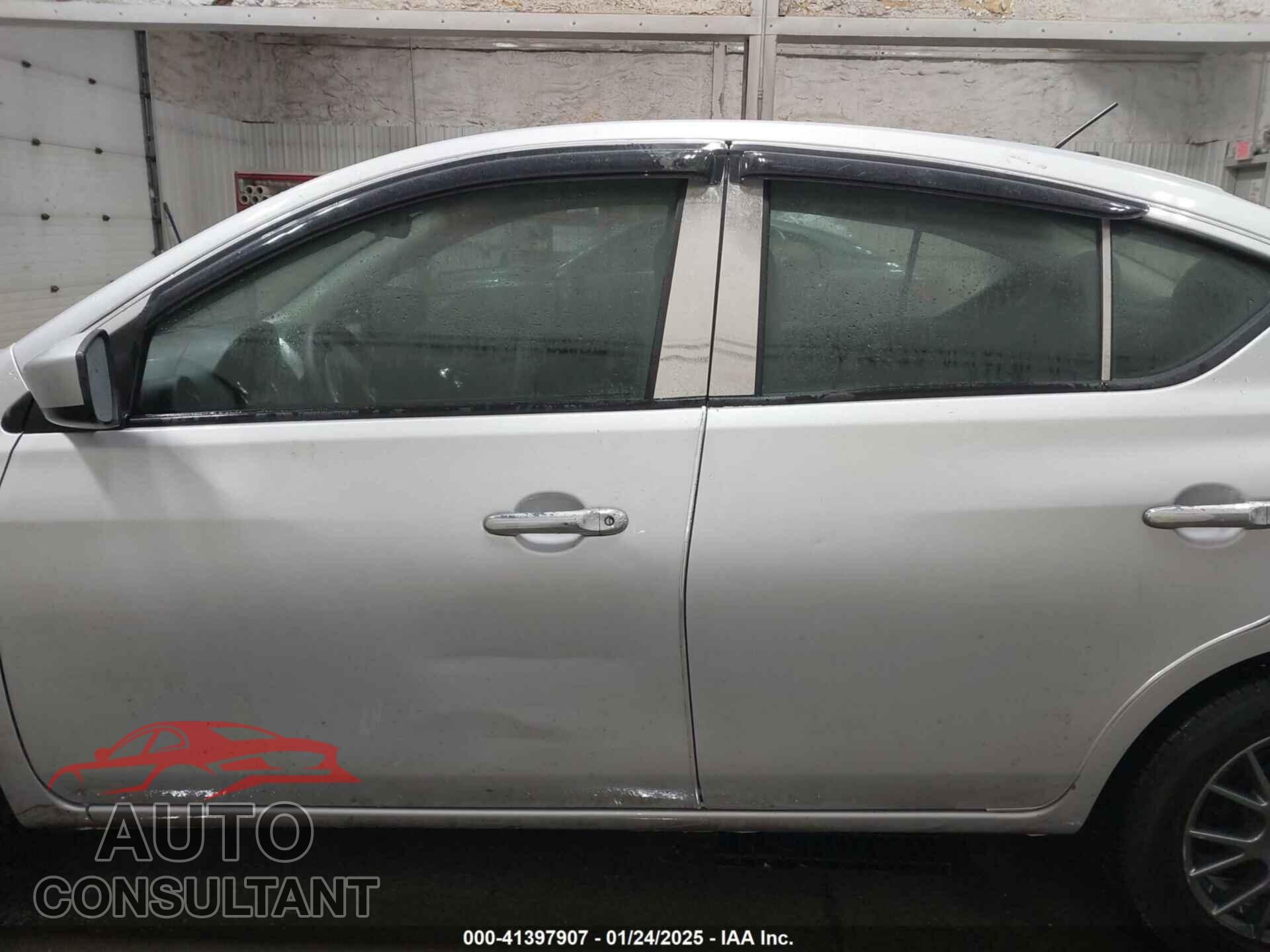 NISSAN VERSA 2019 - 3N1CN7AP3KL856498