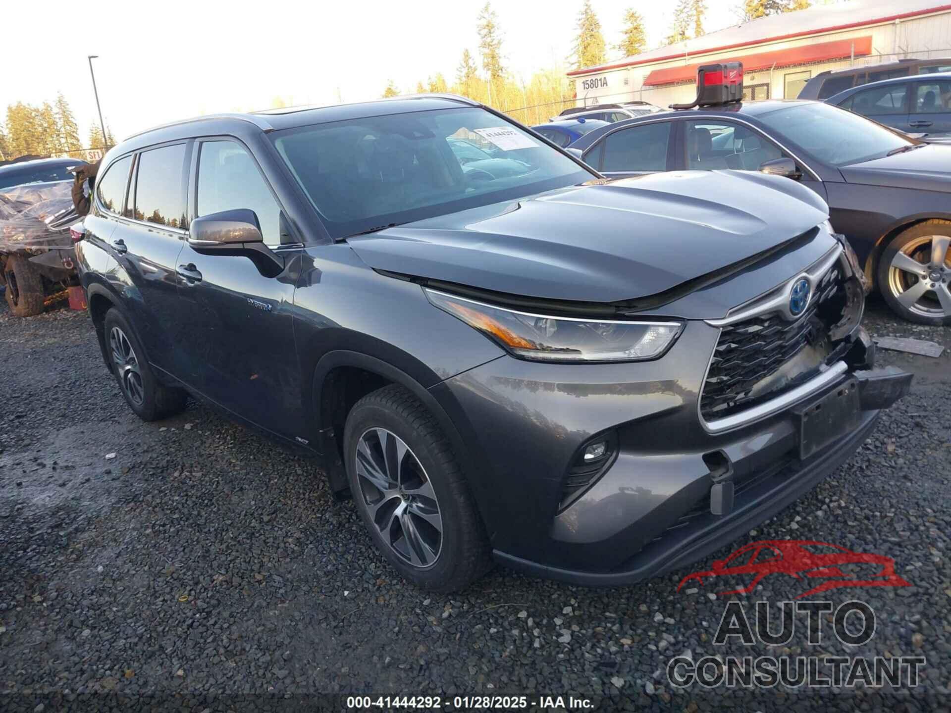 TOYOTA HIGHLANDER 2021 - 5TDHBRCH2MS530248