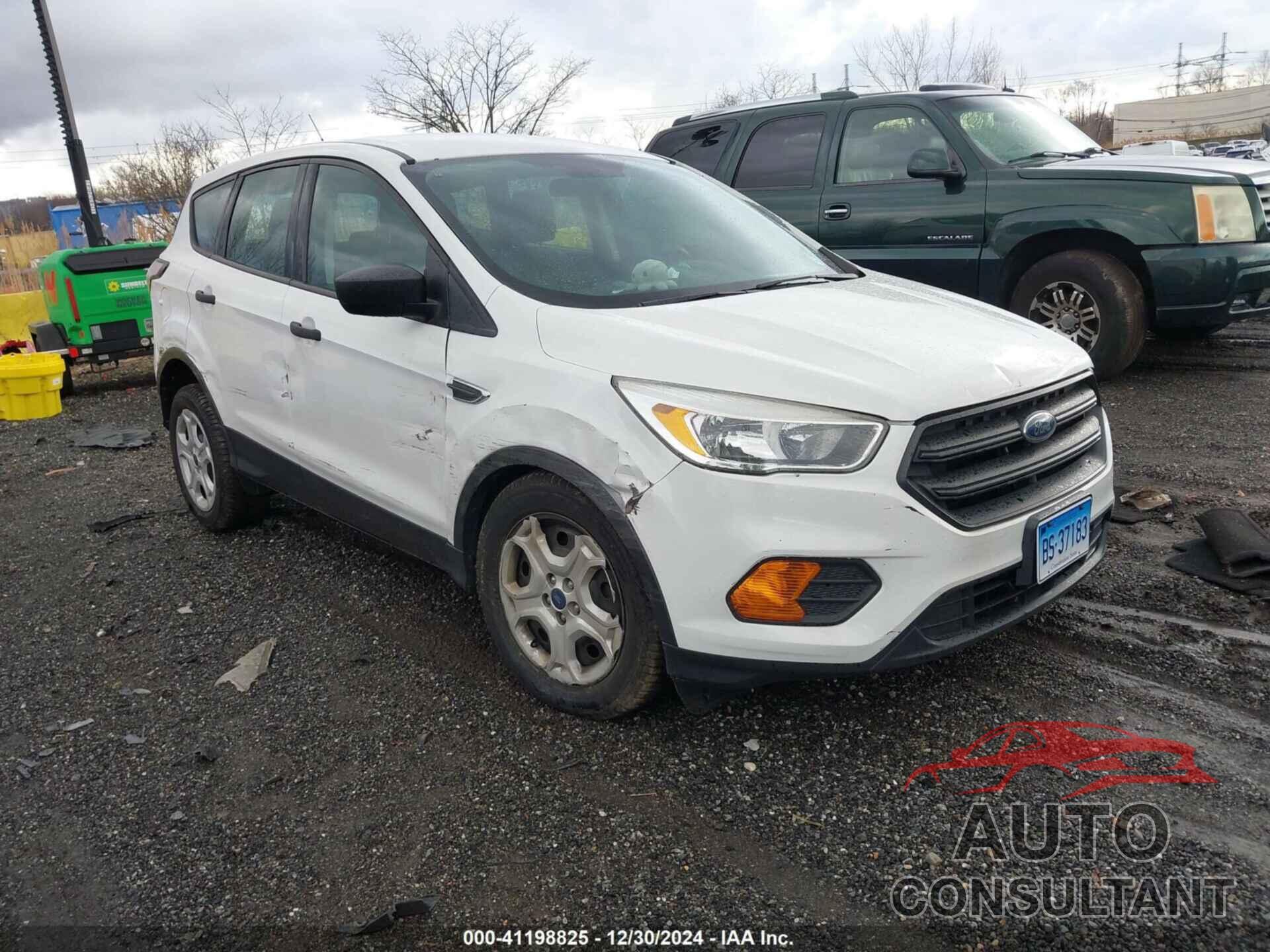 FORD ESCAPE 2017 - 1FMCU0F73HUB93959