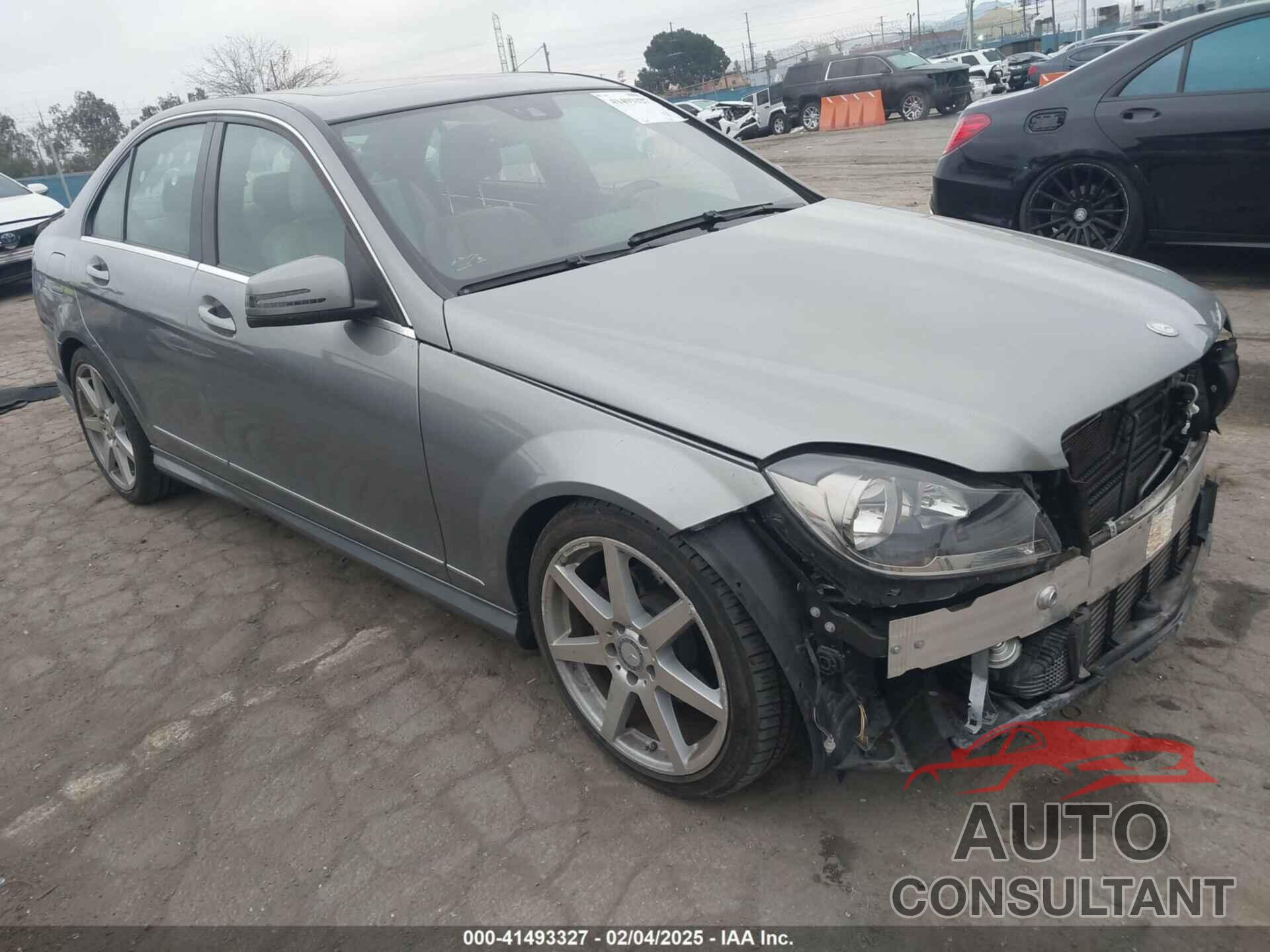 MERCEDES-BENZ C 250 2013 - WDDGF4HB0DA781621