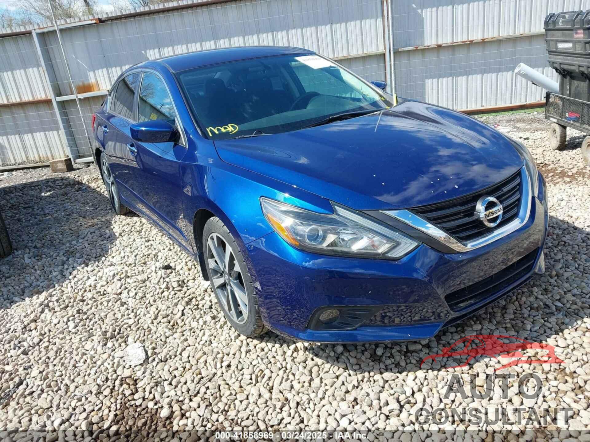 NISSAN ALTIMA 2017 - 1N4AL3AP0HC130904