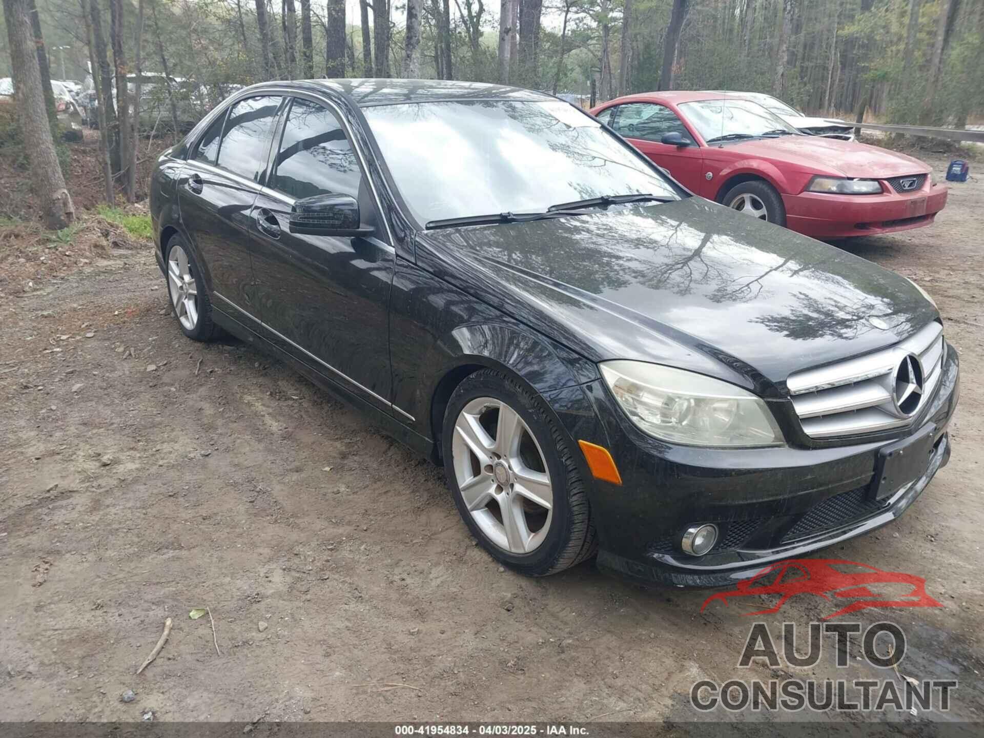 MERCEDES-BENZ C 300 2010 - WDDGF8BB3AR122185