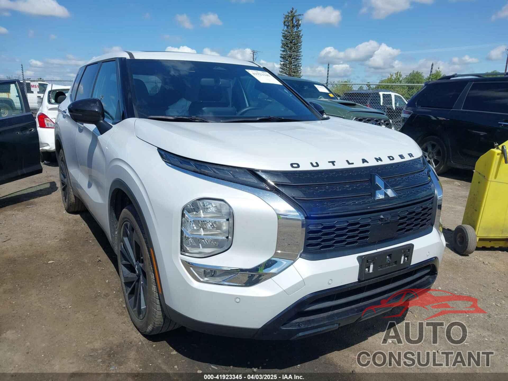 MITSUBISHI OUTLANDER 2024 - JA4J3VA89RZ080284