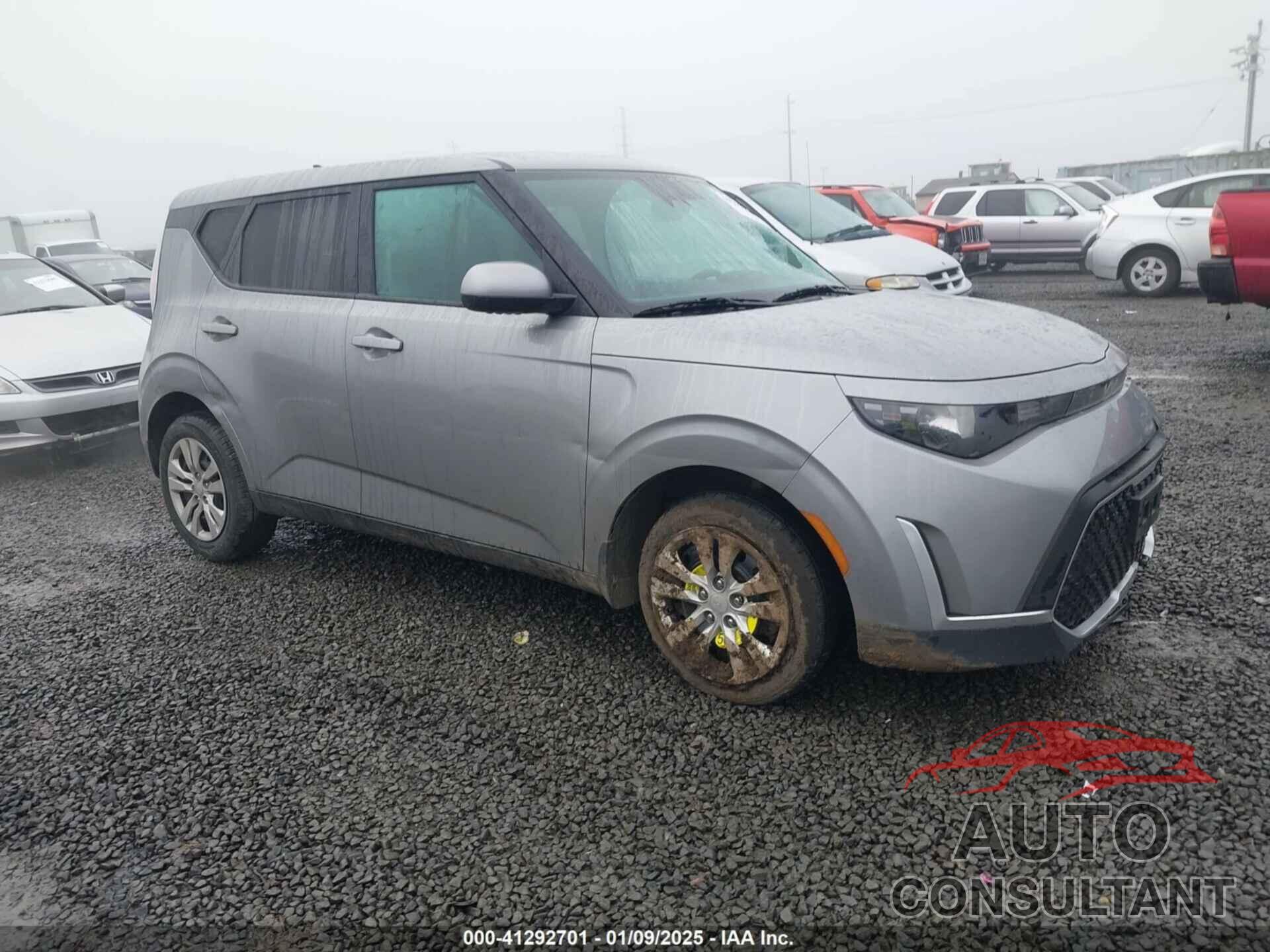 KIA SOUL 2023 - KNDJ23AU5P7895519