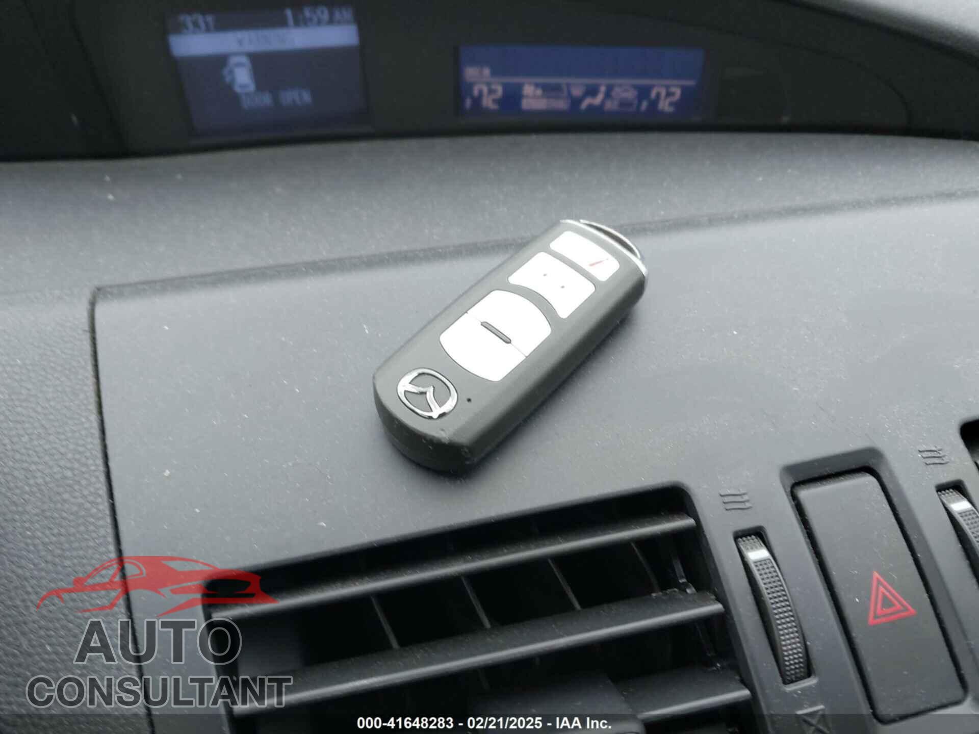 MAZDA MAZDA3 2013 - JM1BL1V77D1743024