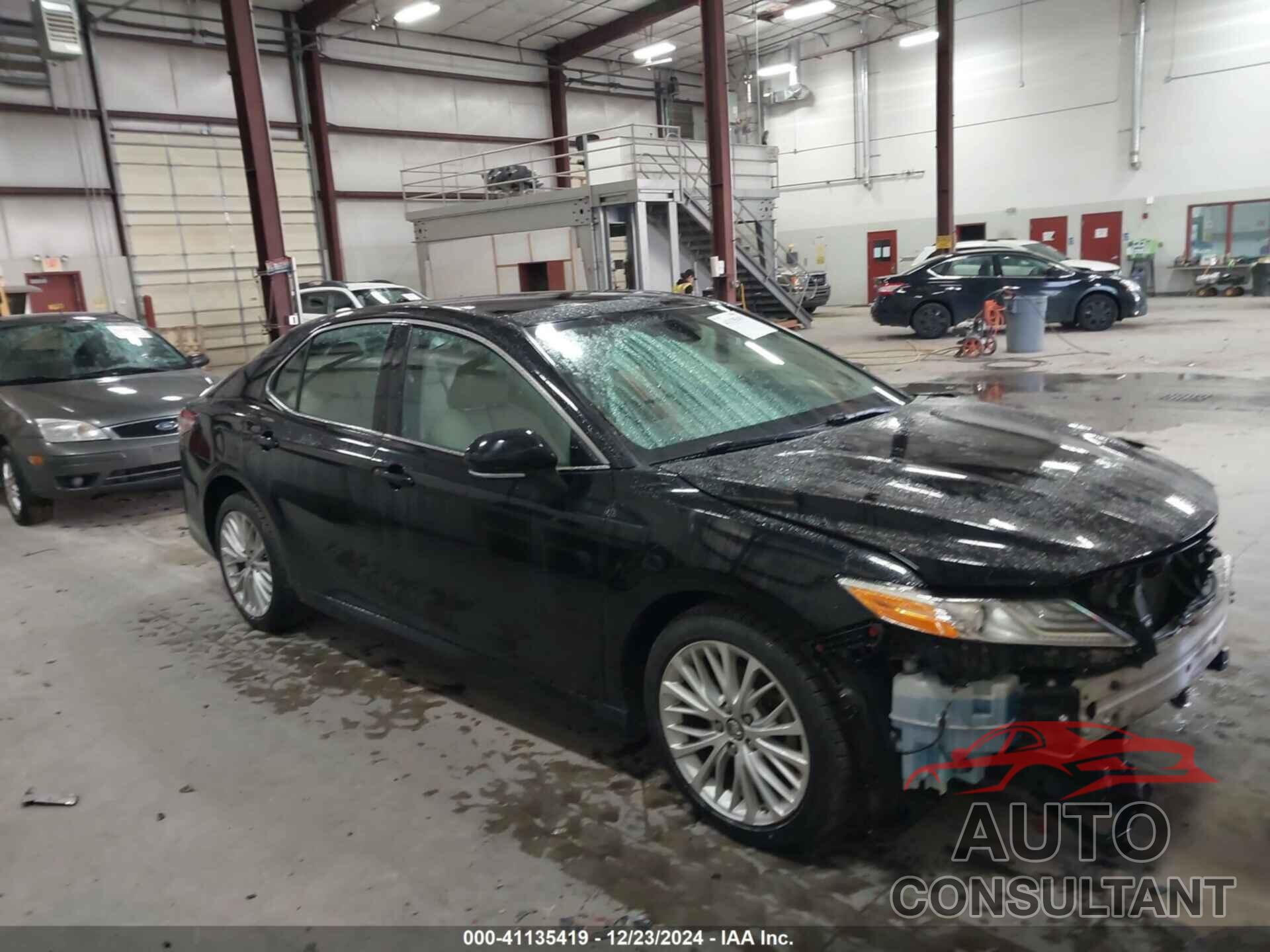 TOYOTA CAMRY 2019 - 4T1B11HK6KU163356