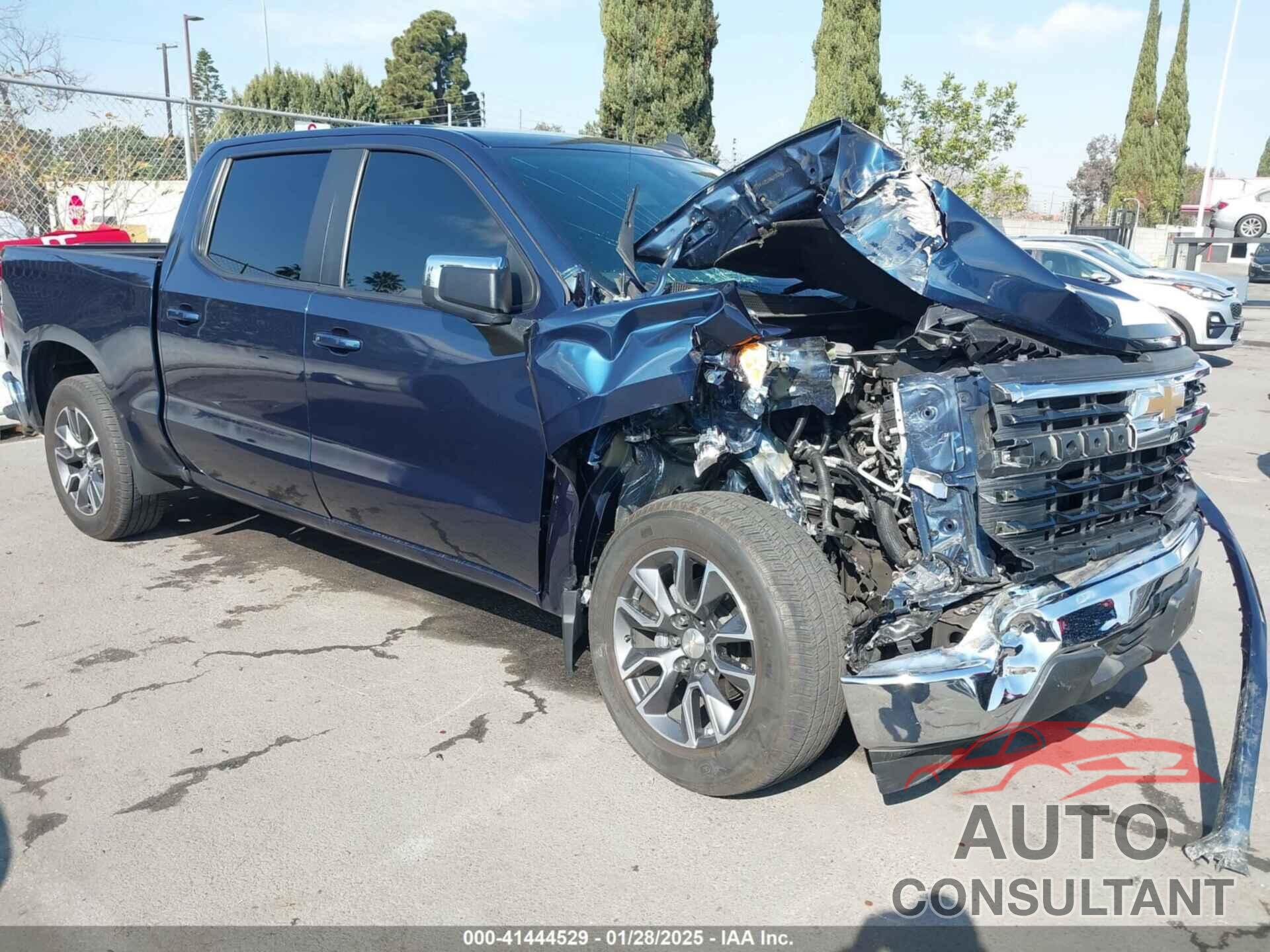 CHEVROLET SILVERADO 1500 2022 - 1GCPACED4NZ526840