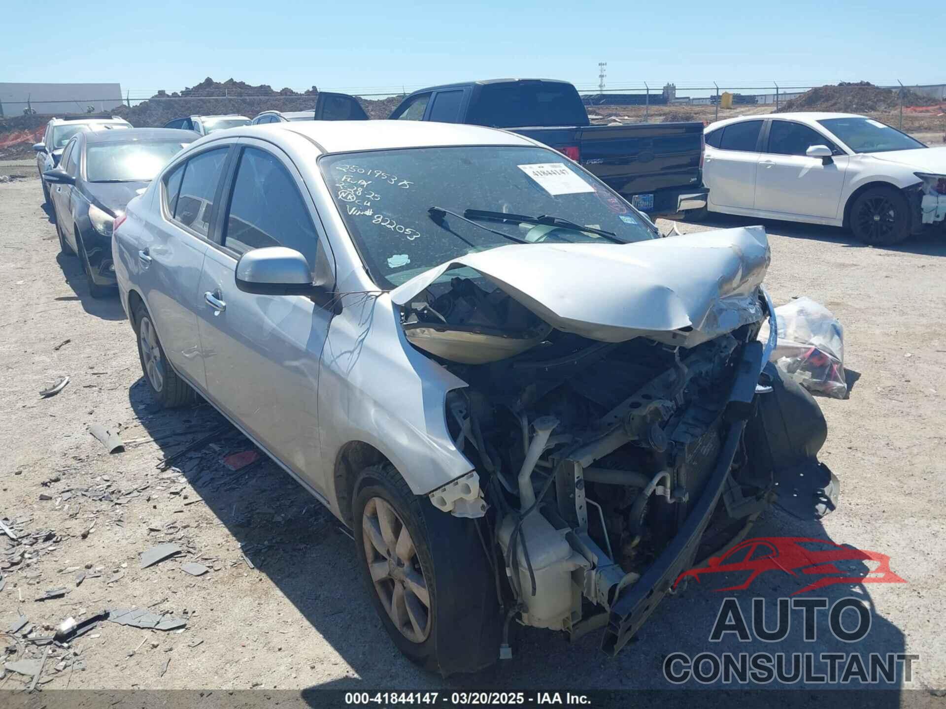 NISSAN VERSA 2013 - 3N1CN7AP0DL822053
