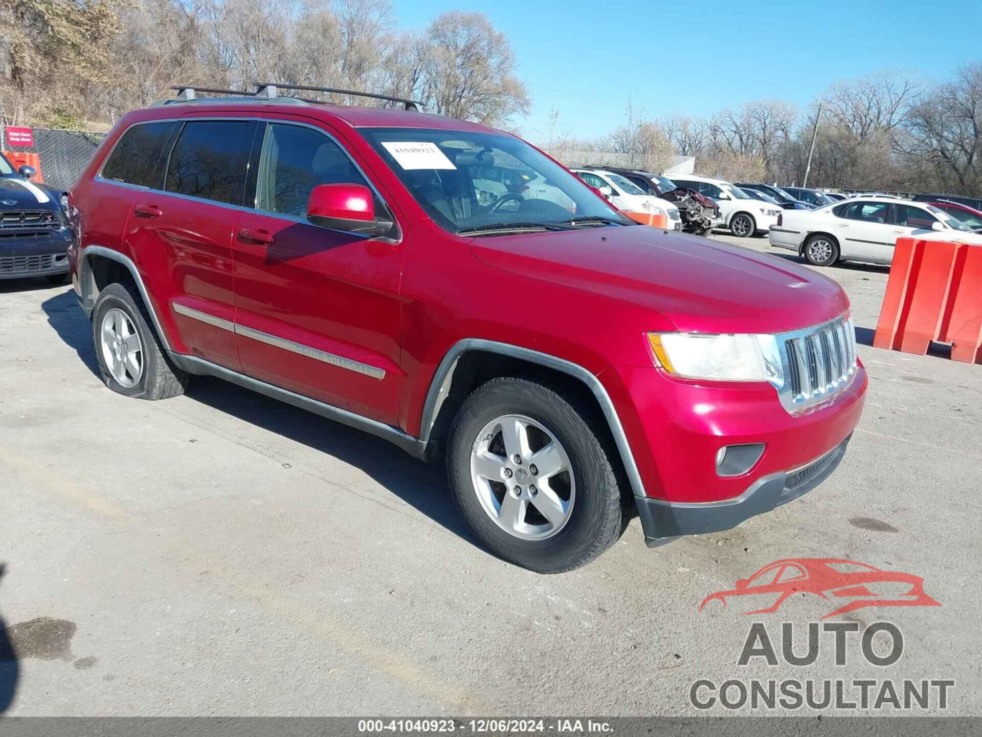 JEEP GRAND CHEROKEE 2011 - 1J4RR4GG8BC640251