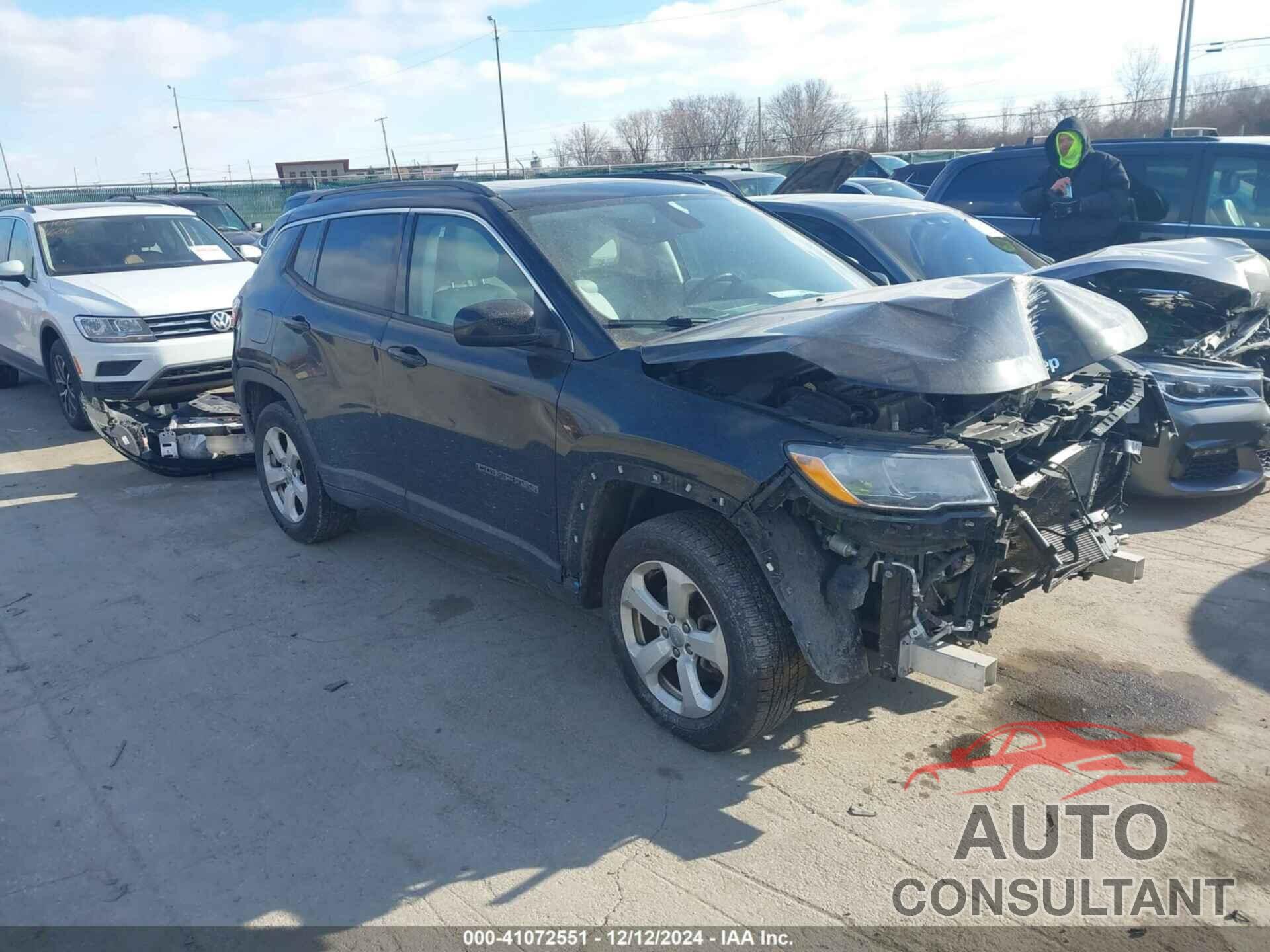 JEEP COMPASS 2018 - 3C4NJDBB7JT336872