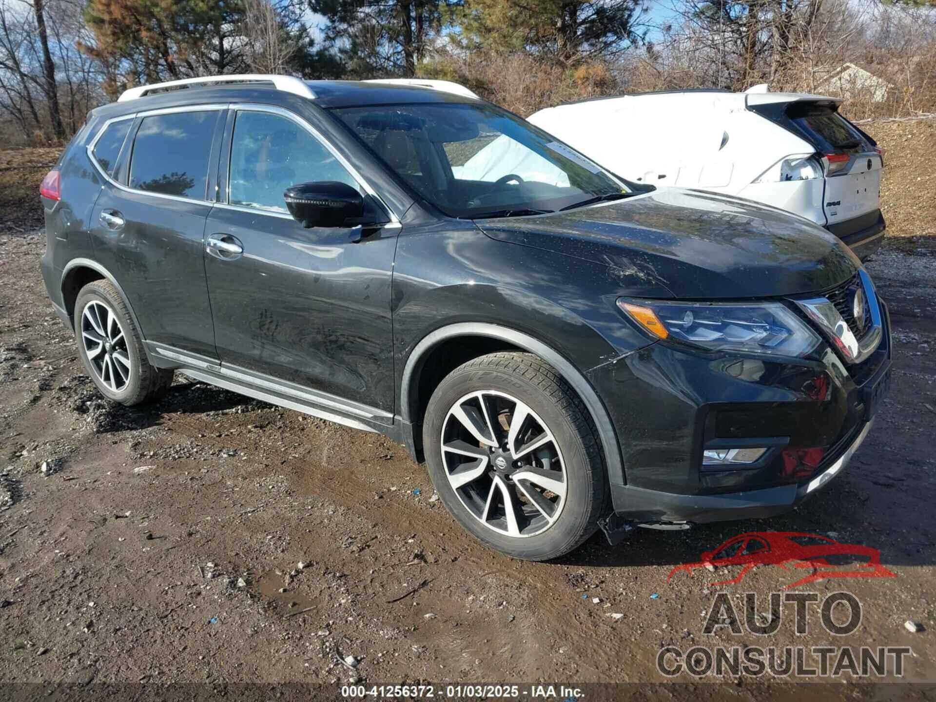 NISSAN ROGUE 2018 - JN8AT2MV7JW327270