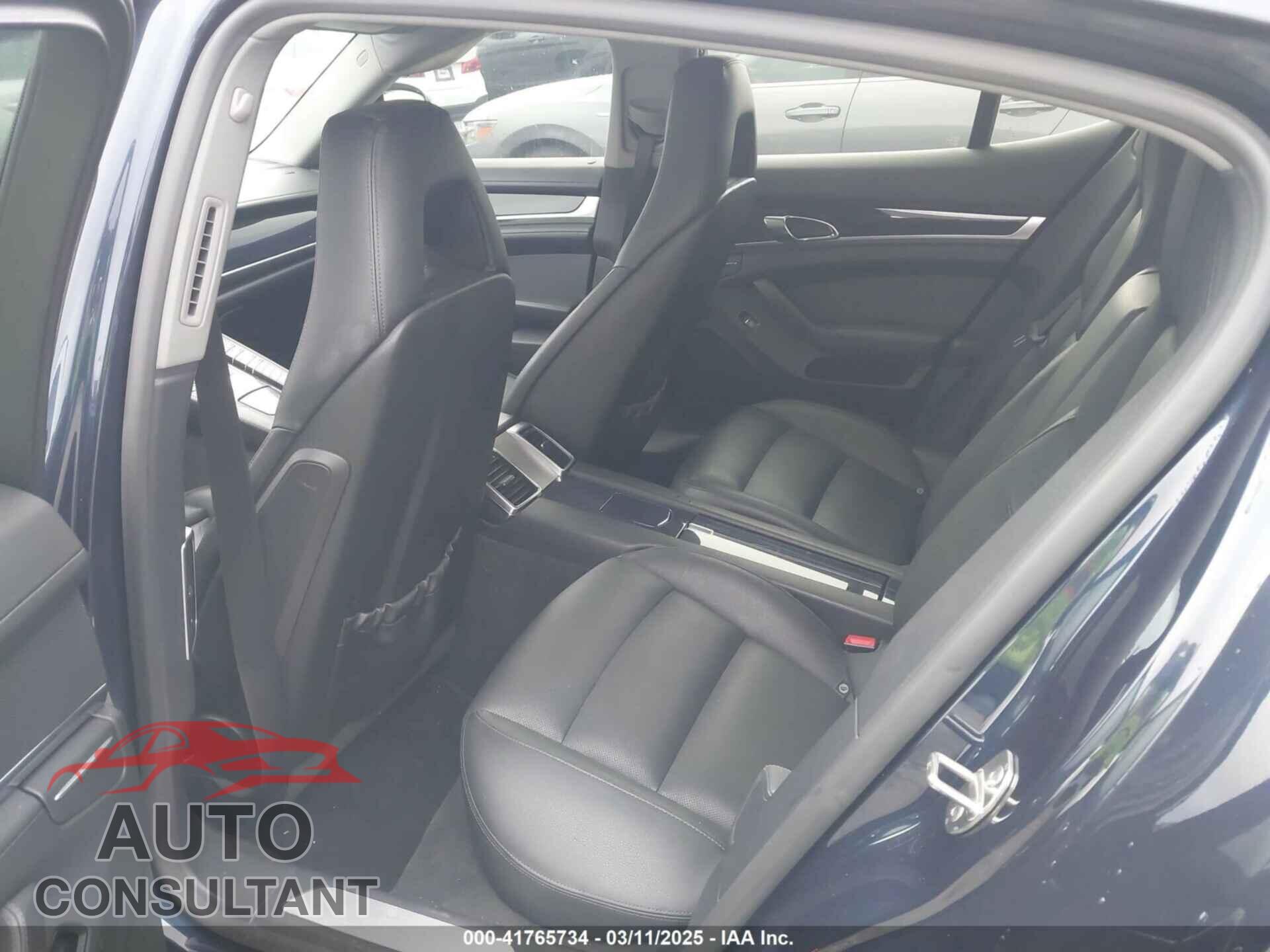 PORSCHE PANAMERA 2012 - WP0AA2A72CL071163