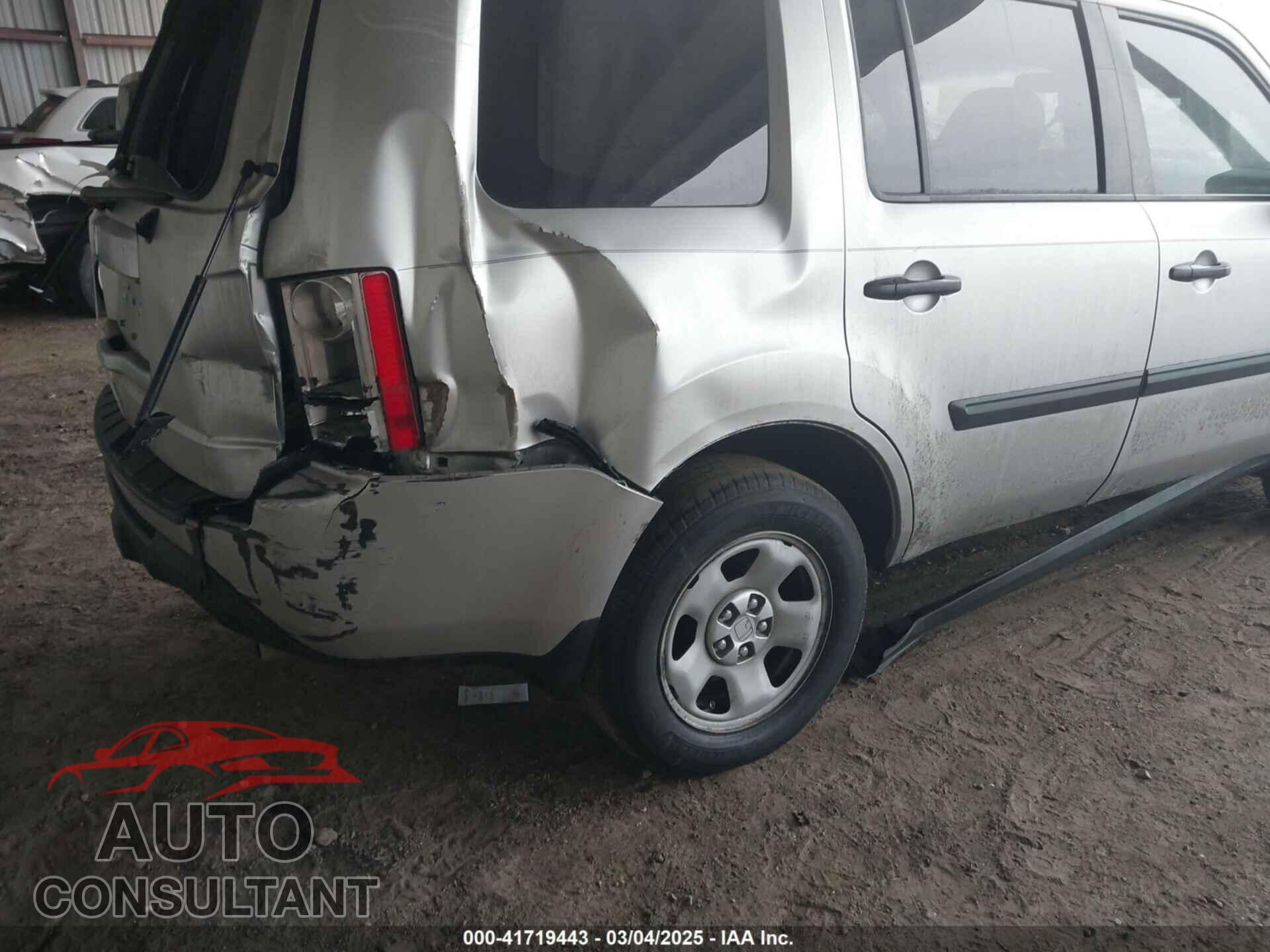 HONDA PILOT 2014 - 5FNYF3H21EB012725
