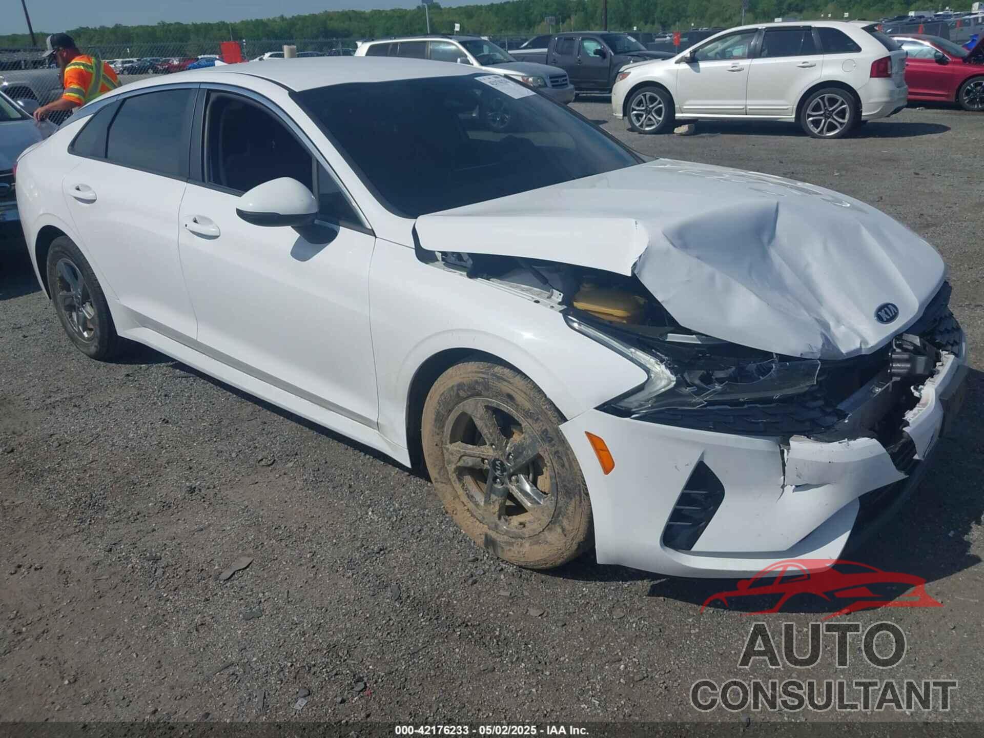 KIA K5 2021 - 5XXG14J21MG081596