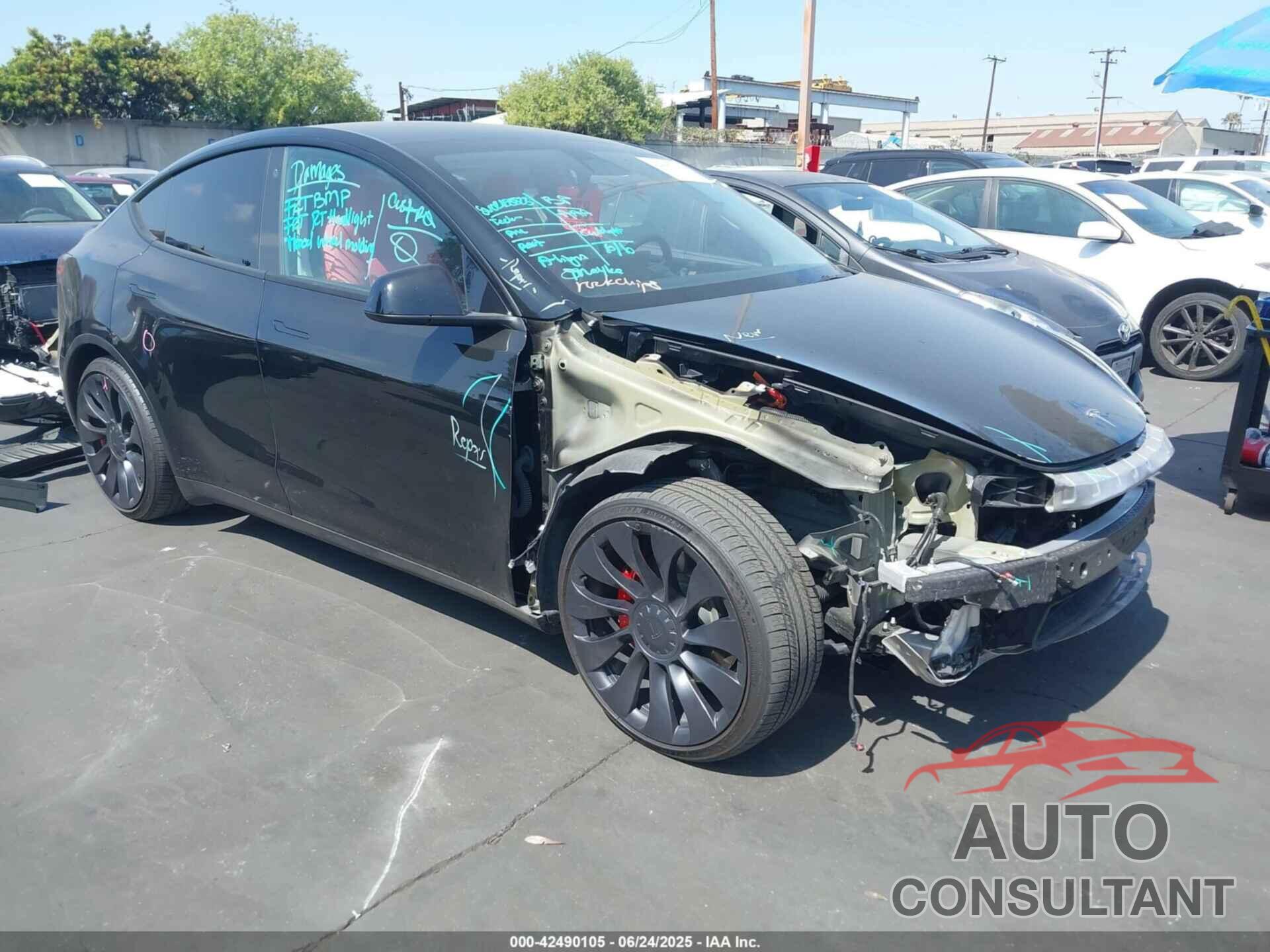 TESLA MODEL Y 2023 - 7SAYGDEF7PF715486