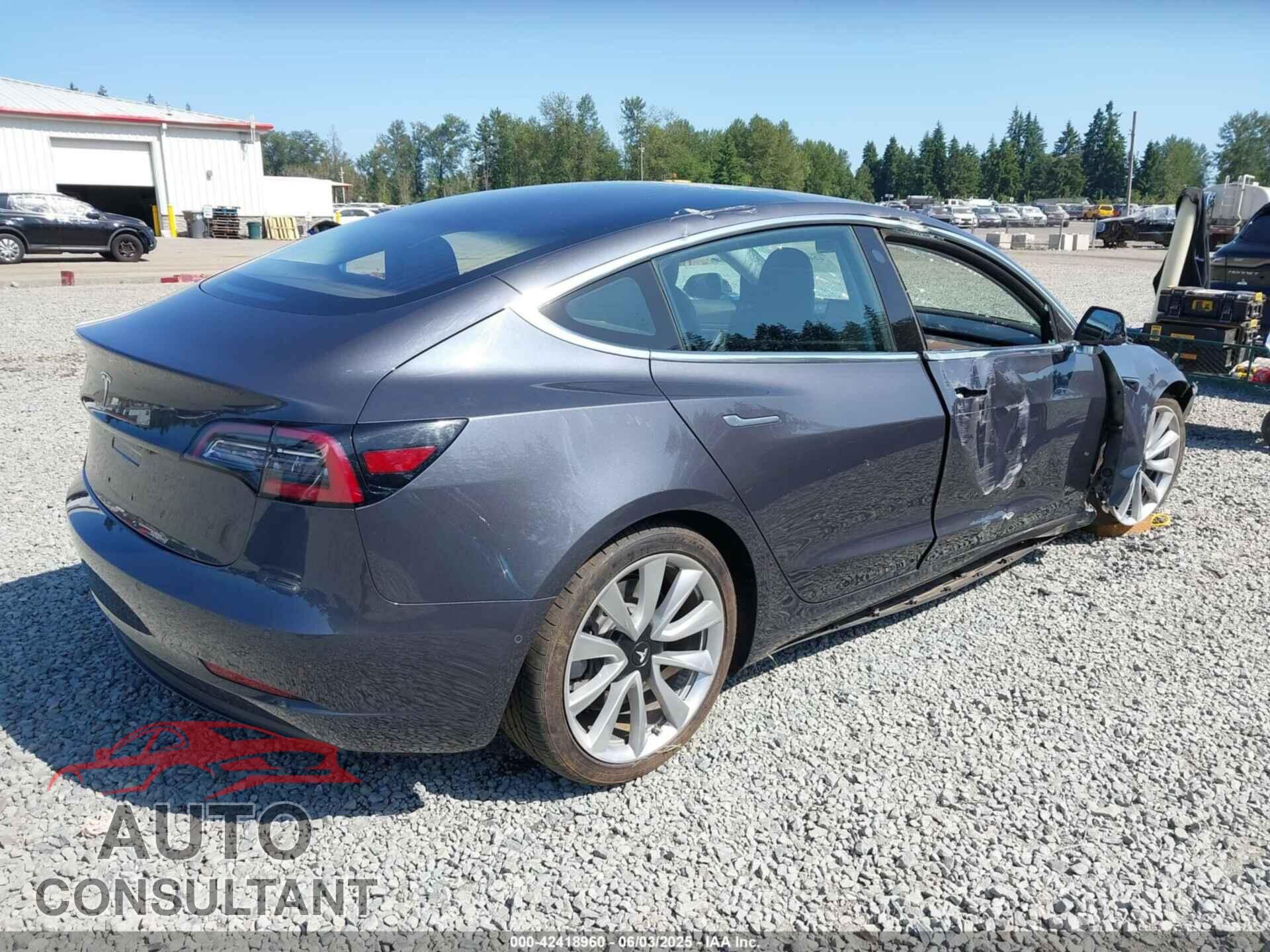 TESLA MODEL 3 2018 - 5YJ3E1EA9JF163495