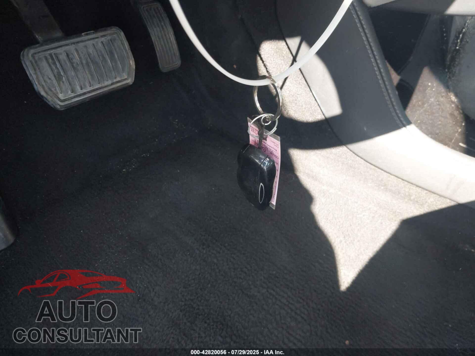 TESLA MODEL S 2015 - 5YJSA1E23FF102635