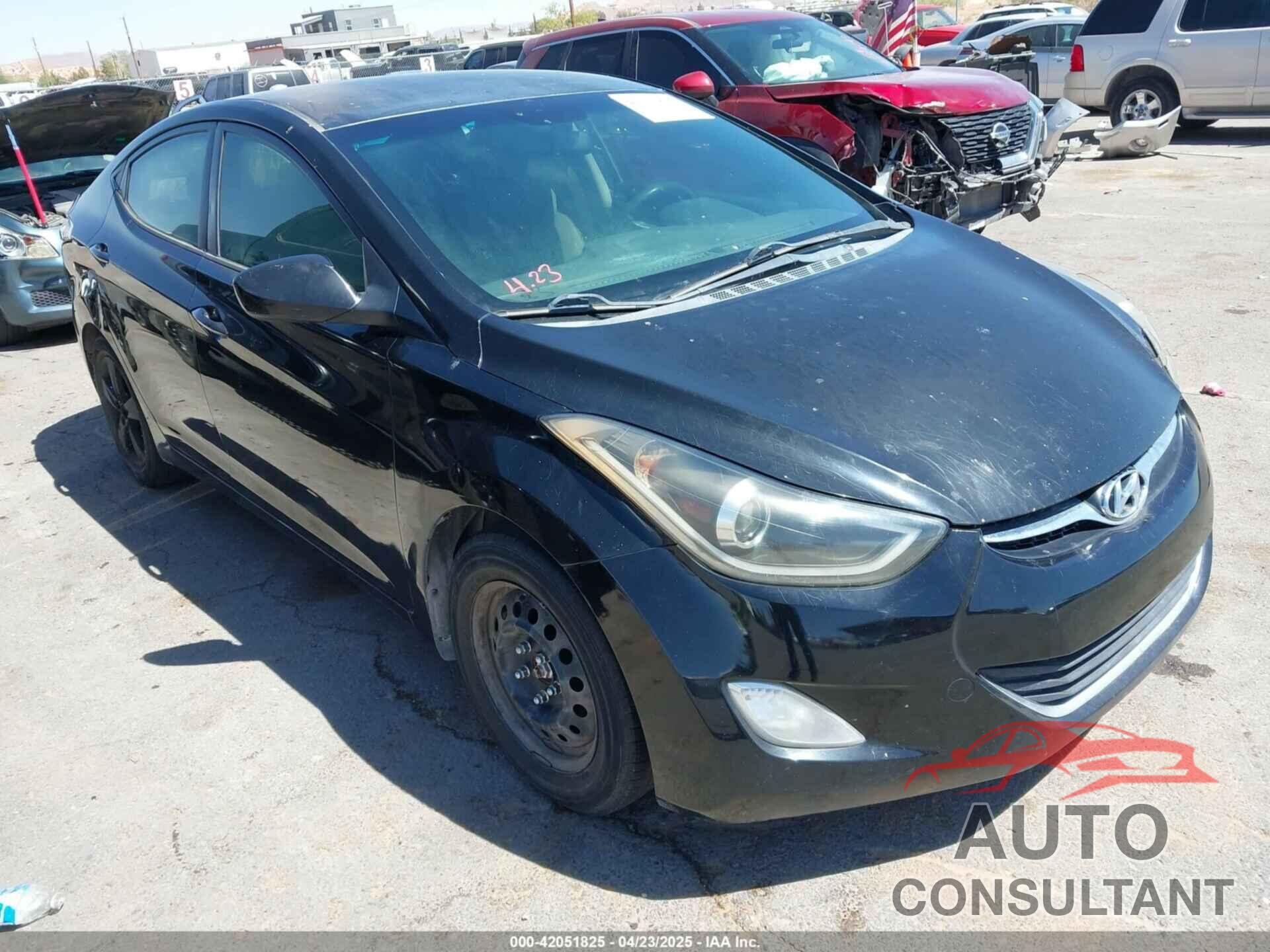 HYUNDAI ELANTRA 2012 - KMHDH4AE9CU397695