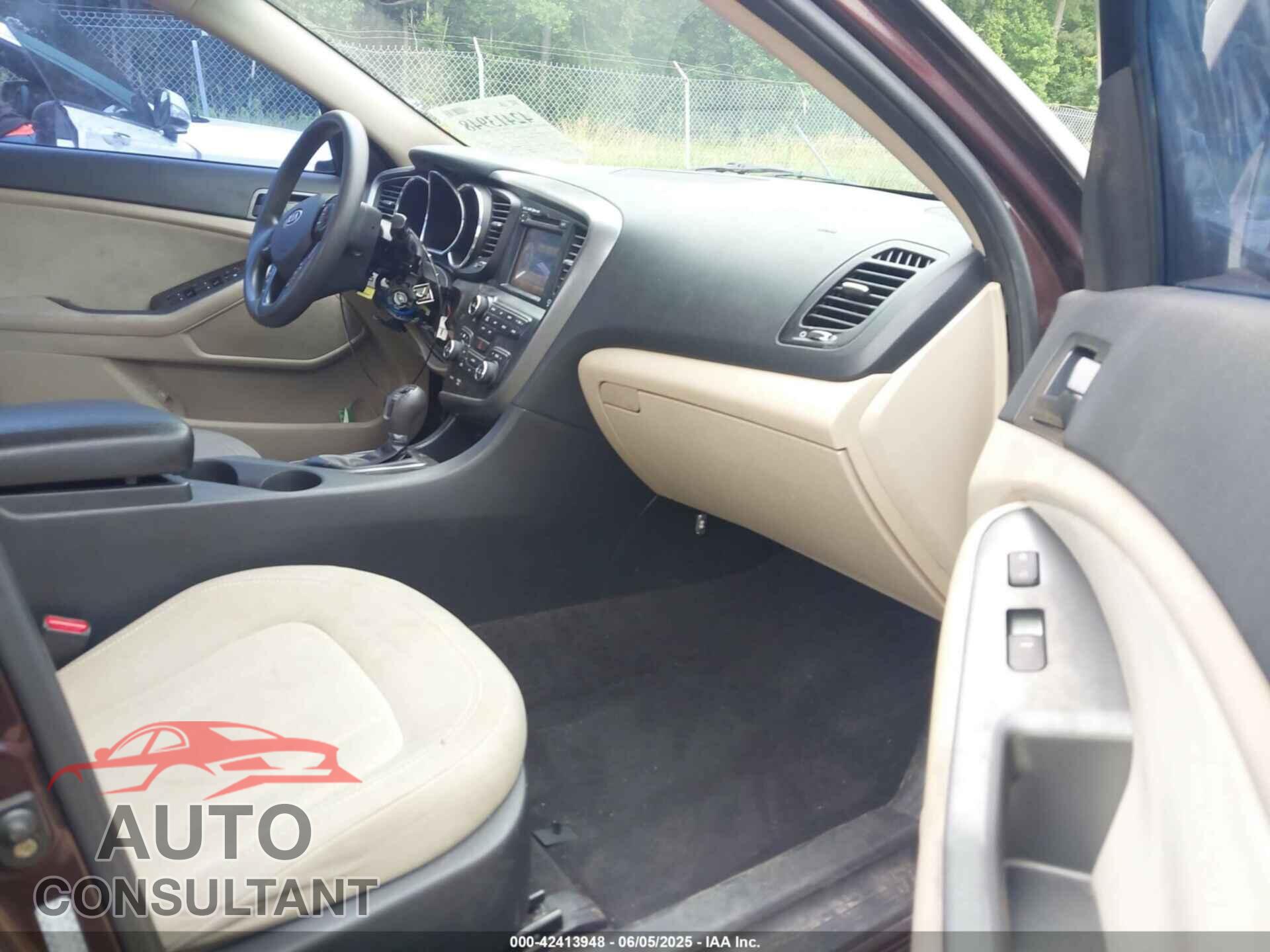 KIA OPTIMA 2011 - KNAGM4A71B5128899