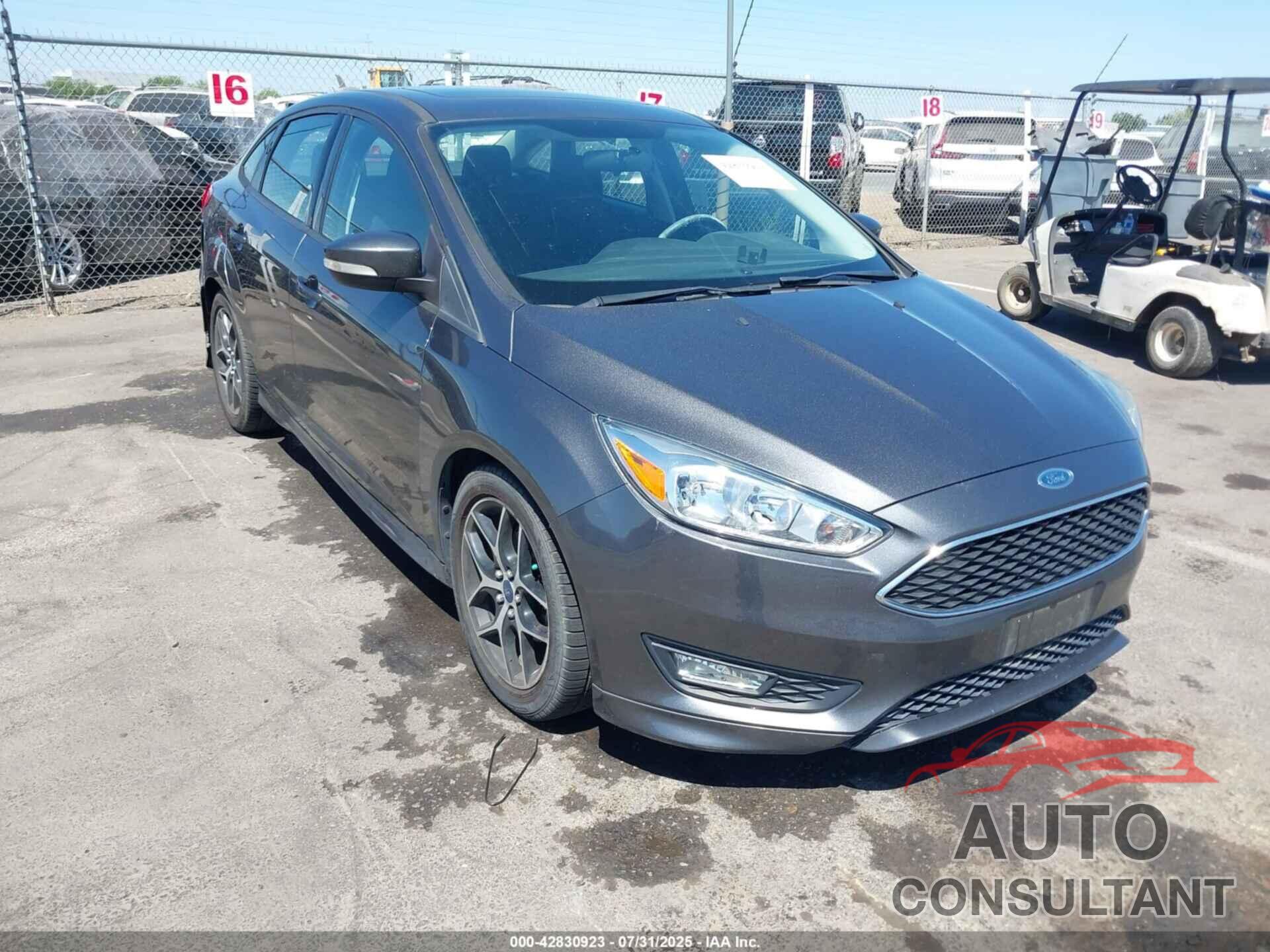 FORD FOCUS 2015 - 1FADP3F27FL221986