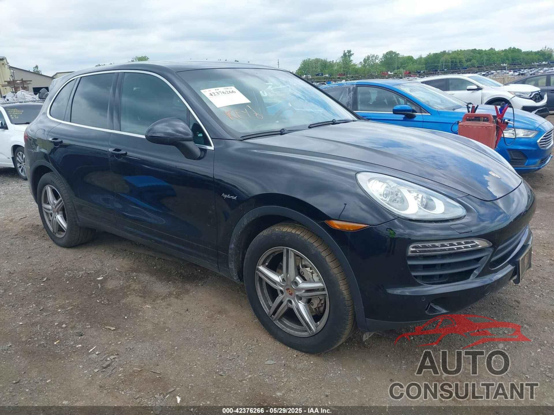 PORSCHE CAYENNE HYBRID 2013 - WP1AE2A24DLA16027